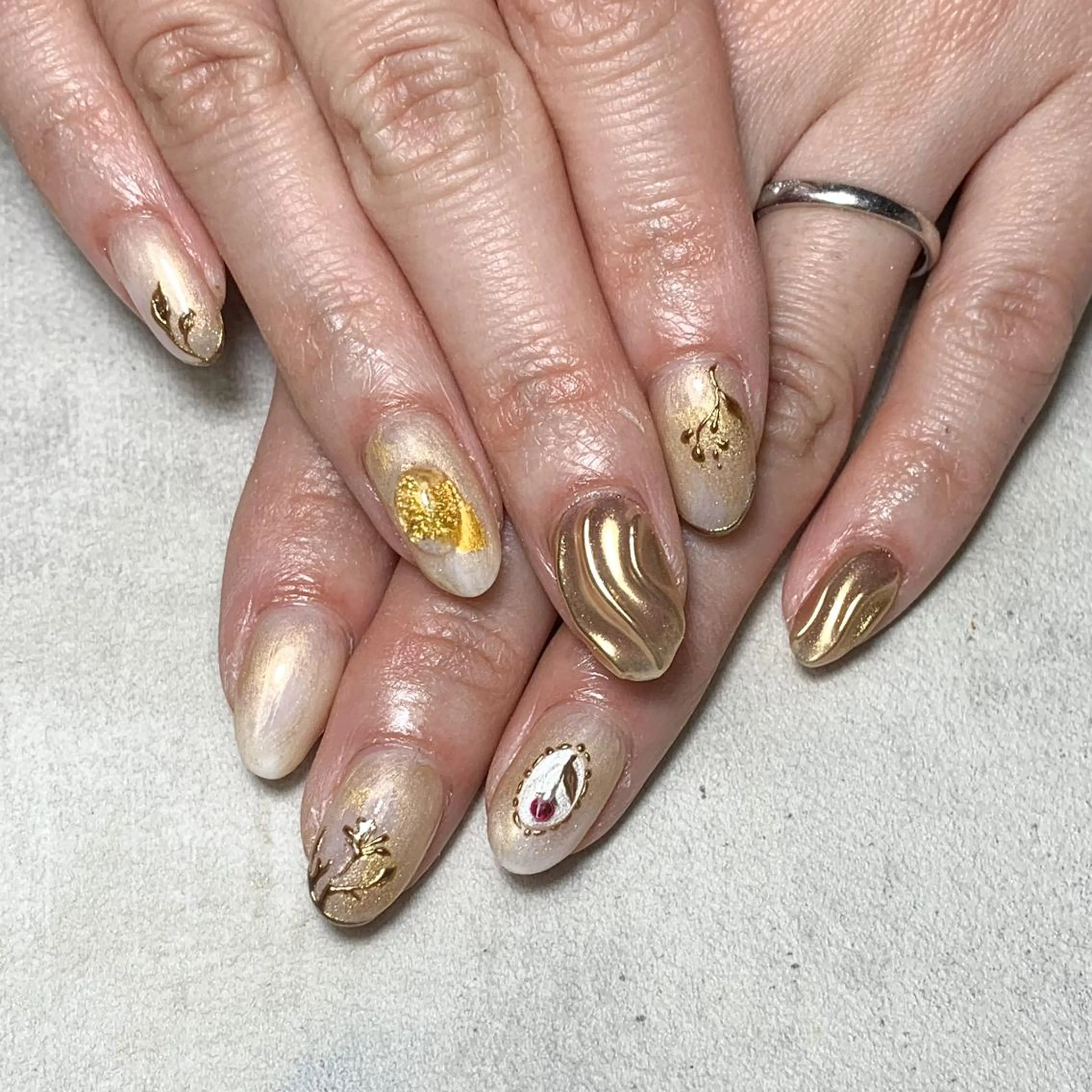 ネイル FIORITURA aiのネイルデザイン