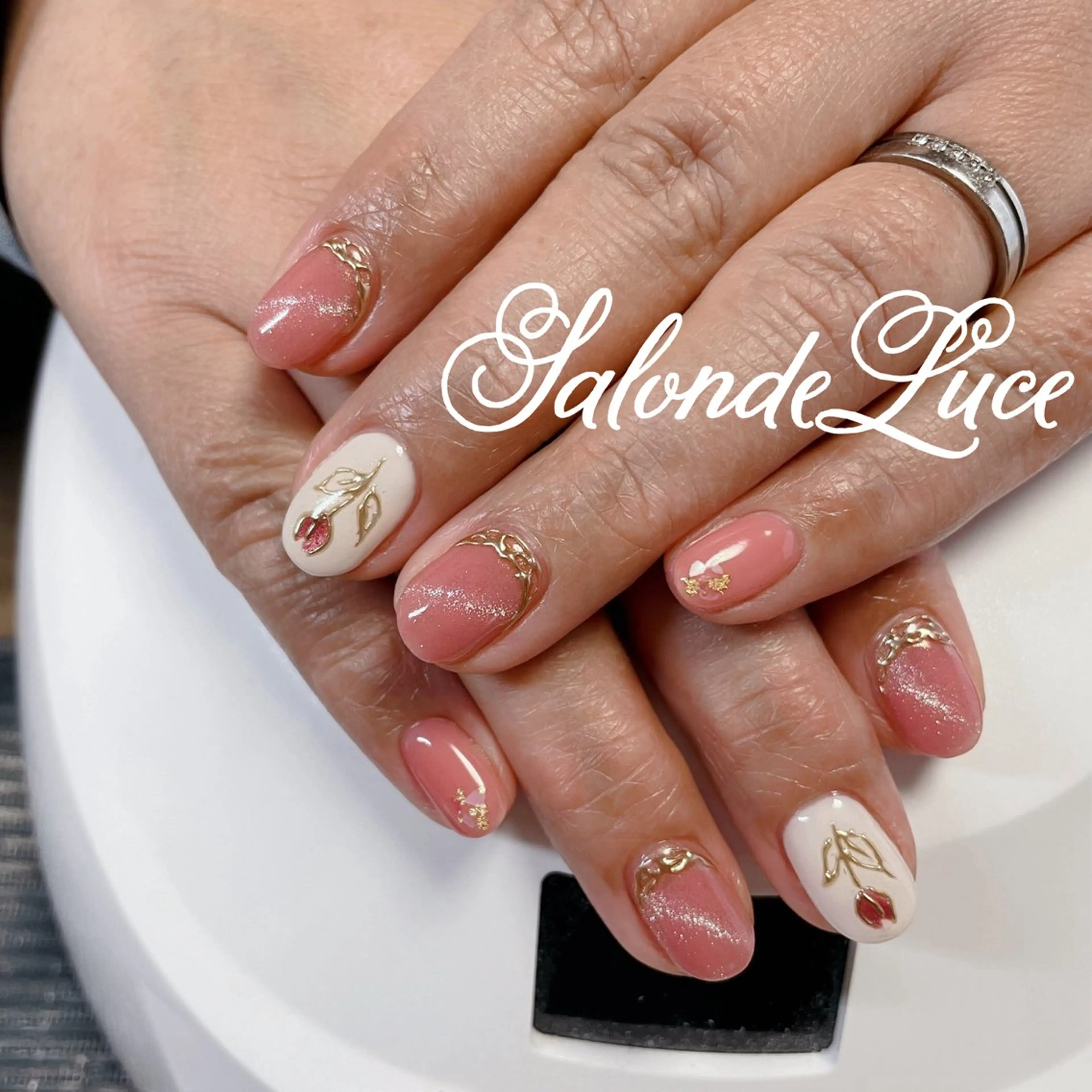 ネイル マグネットネイル Salon de Luceのネイルデザイン