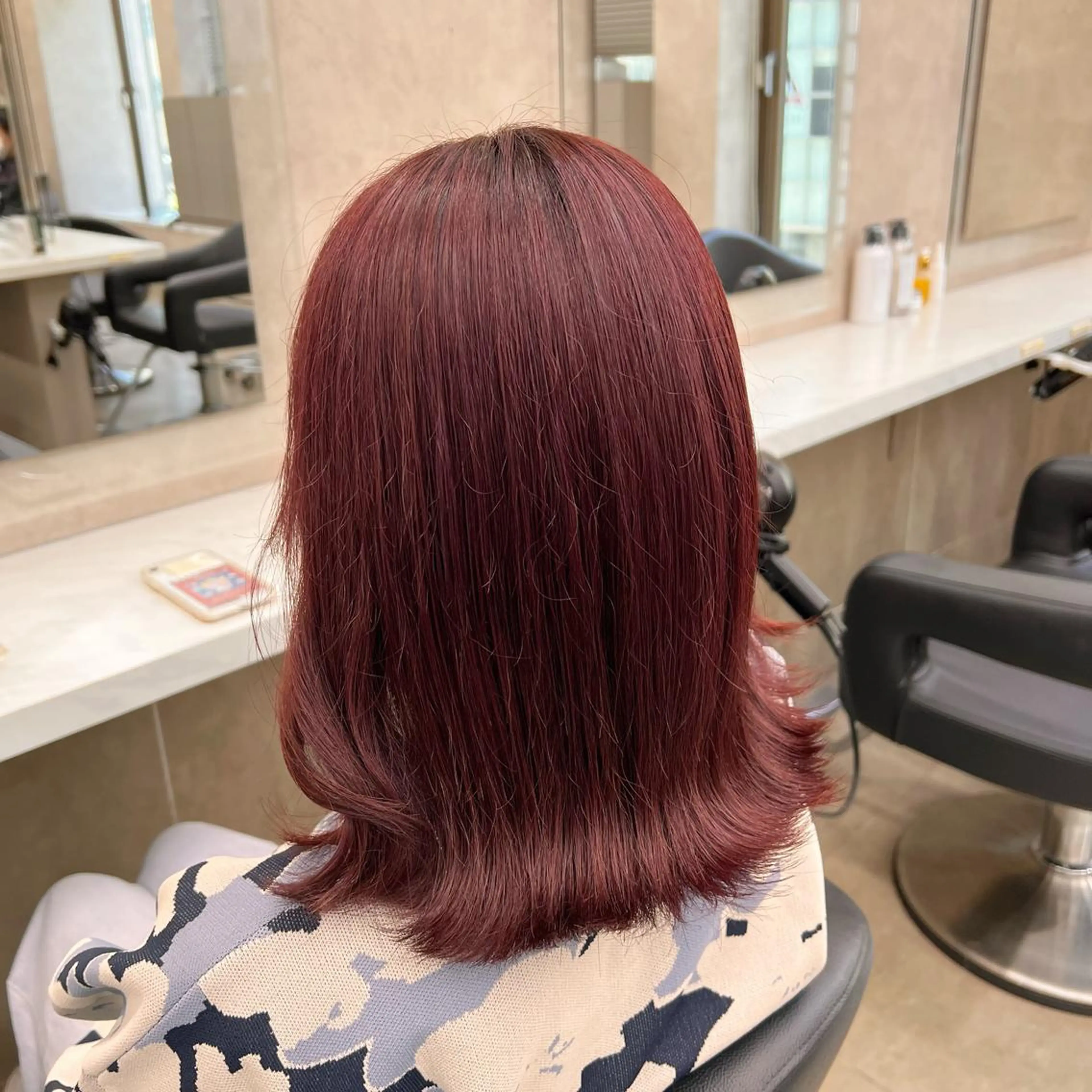 セミロング 💖札幌カラー 指名No.1💖玲奈のヘアスタイル