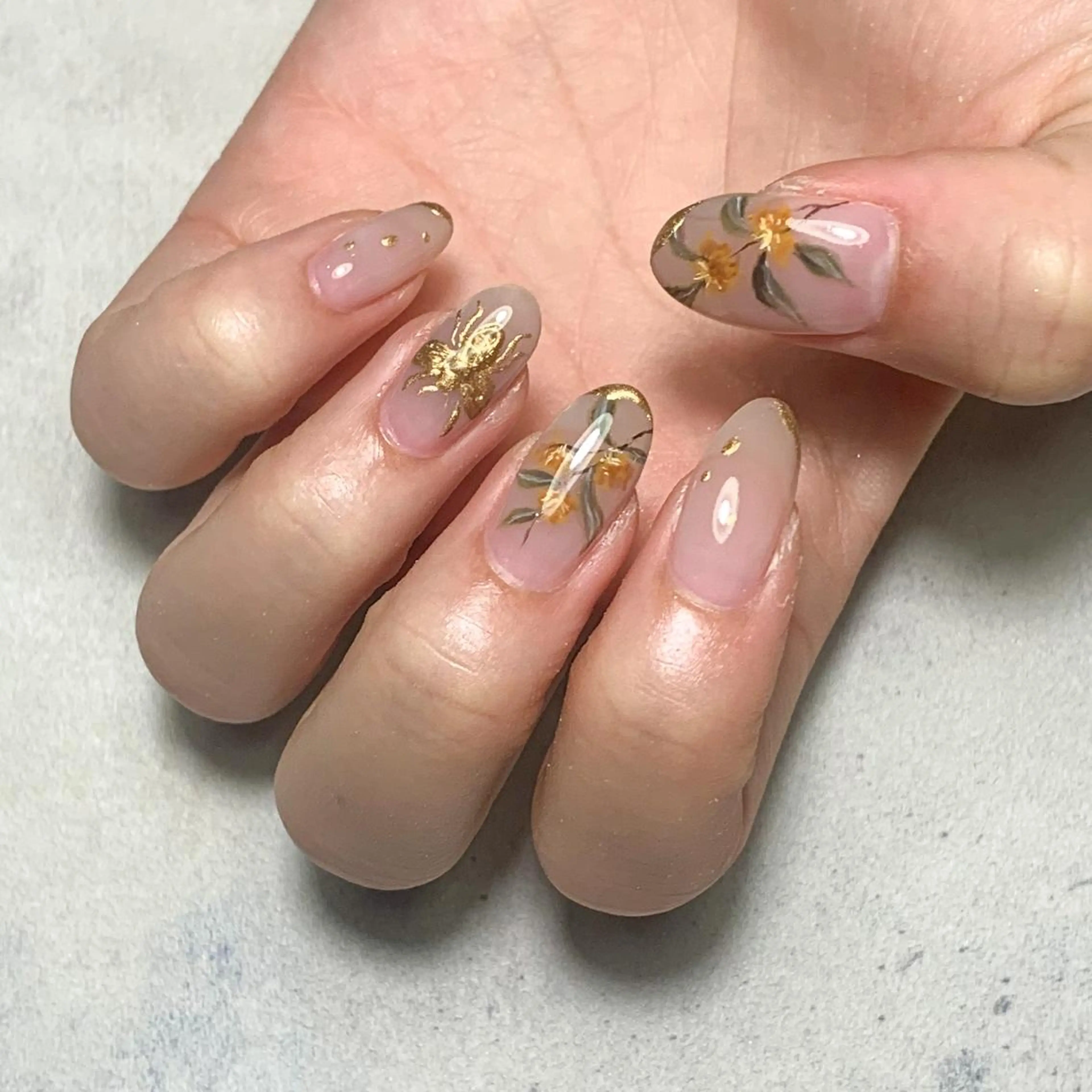 ネイル ハンドネイル FIORITURA aiのネイルデザイン