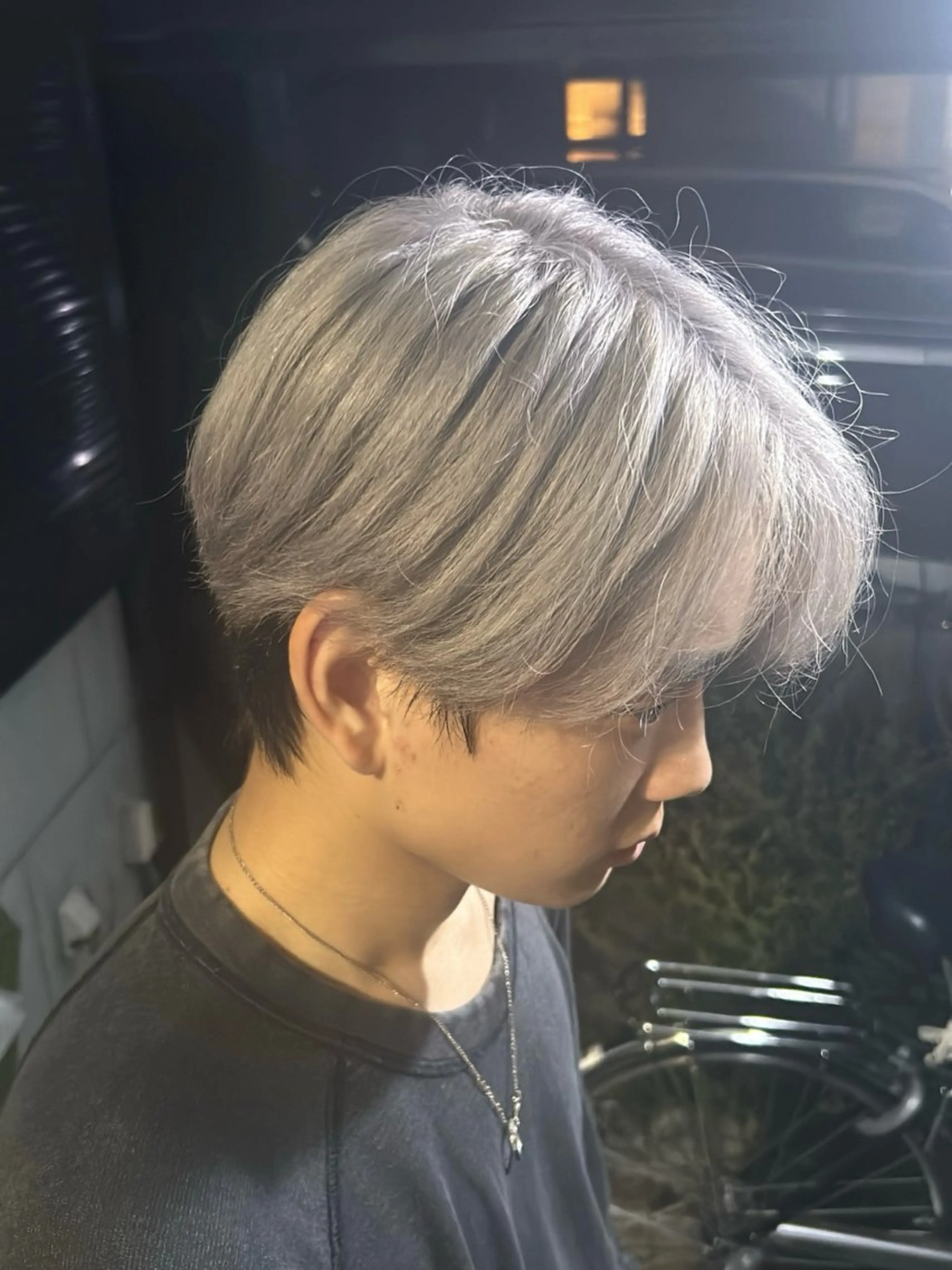 メンズ メンズブリーチ ヘアカラー あやめ🪽 オリーブ/ハイトーンのヘアスタイル