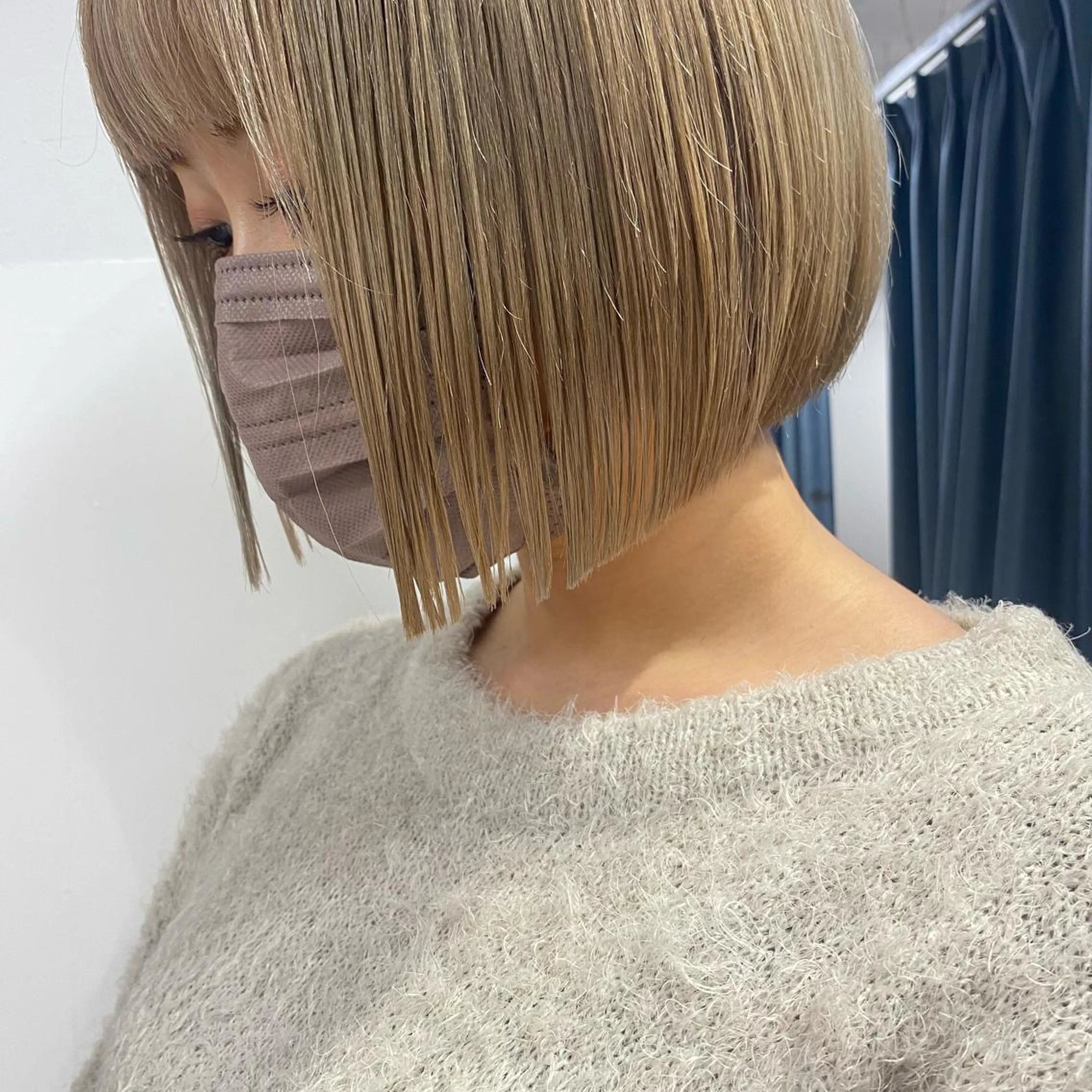 ショート カラー センターパート/ 暖色カラーayuのヘアスタイル