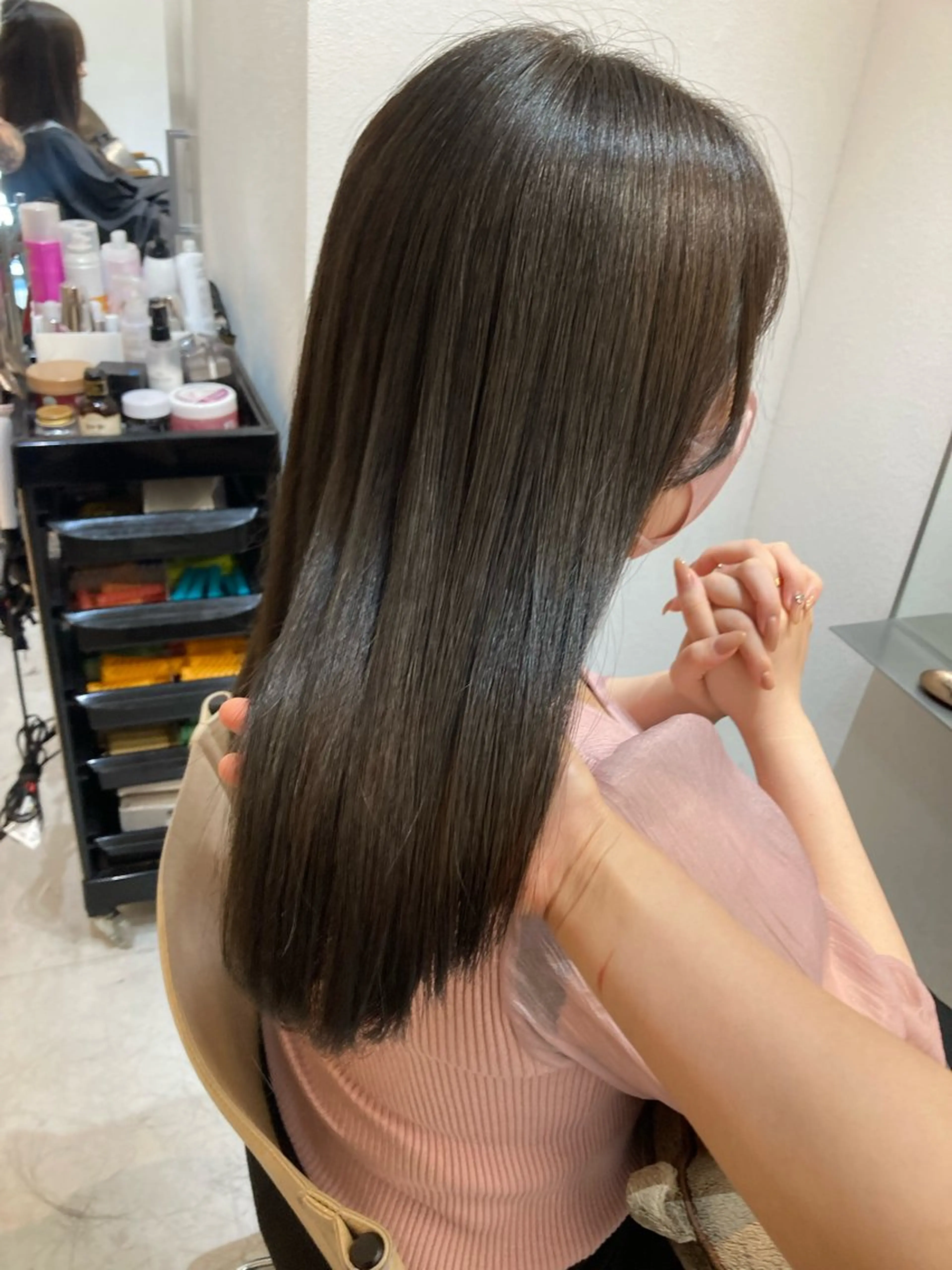 ミディアム カット ヘアカラー トリートメント ✨色持ちの良い艶 カラー✨蟹江真世のヘアスタイル