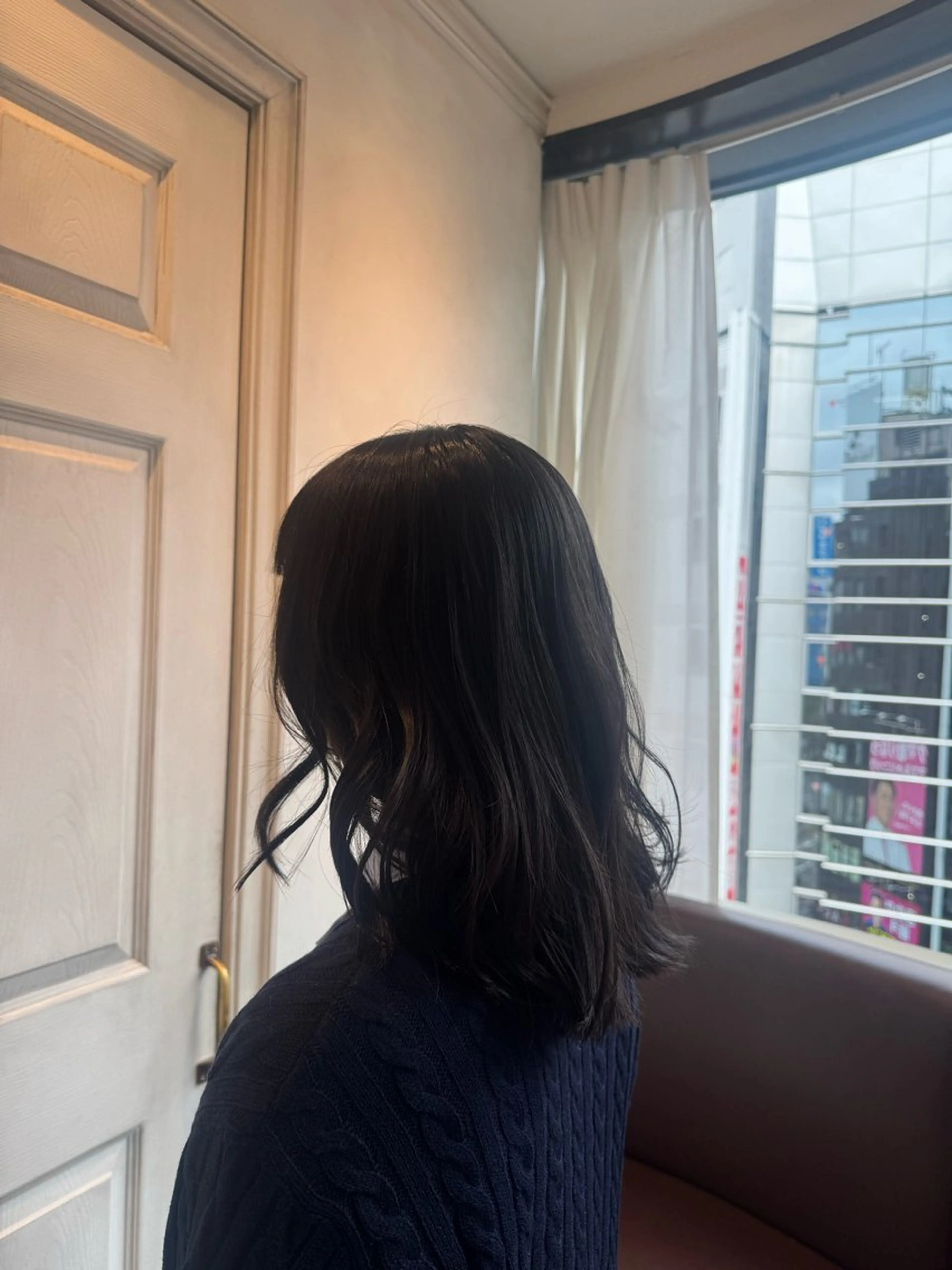 ミディアム カット 透明感カラー💜 モテ髪 空陽💙のヘアスタイル