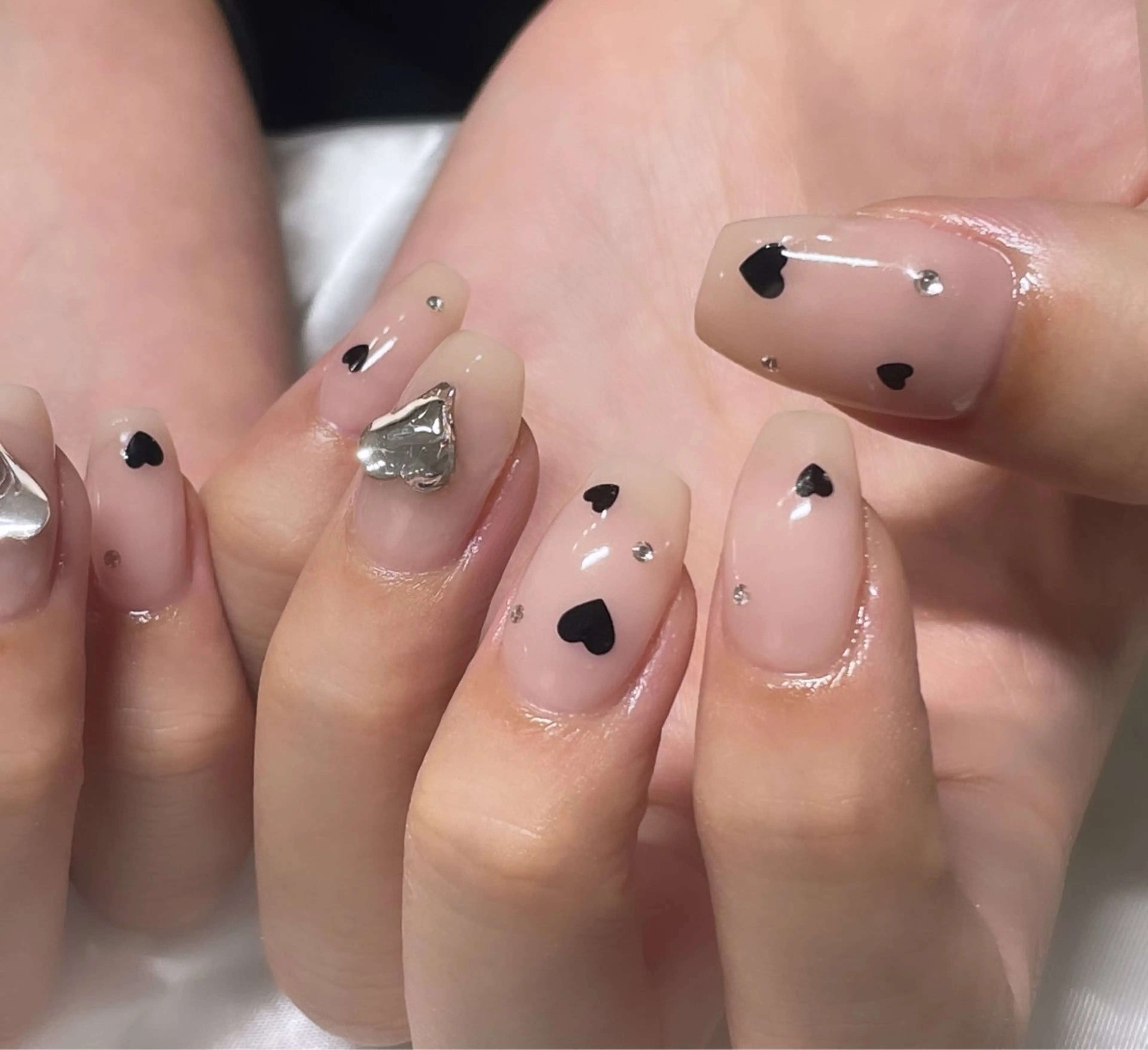 ネイル ハート ハンドネイル nail salon Tal『タル』所属・nail salon Talのネイルデザイン