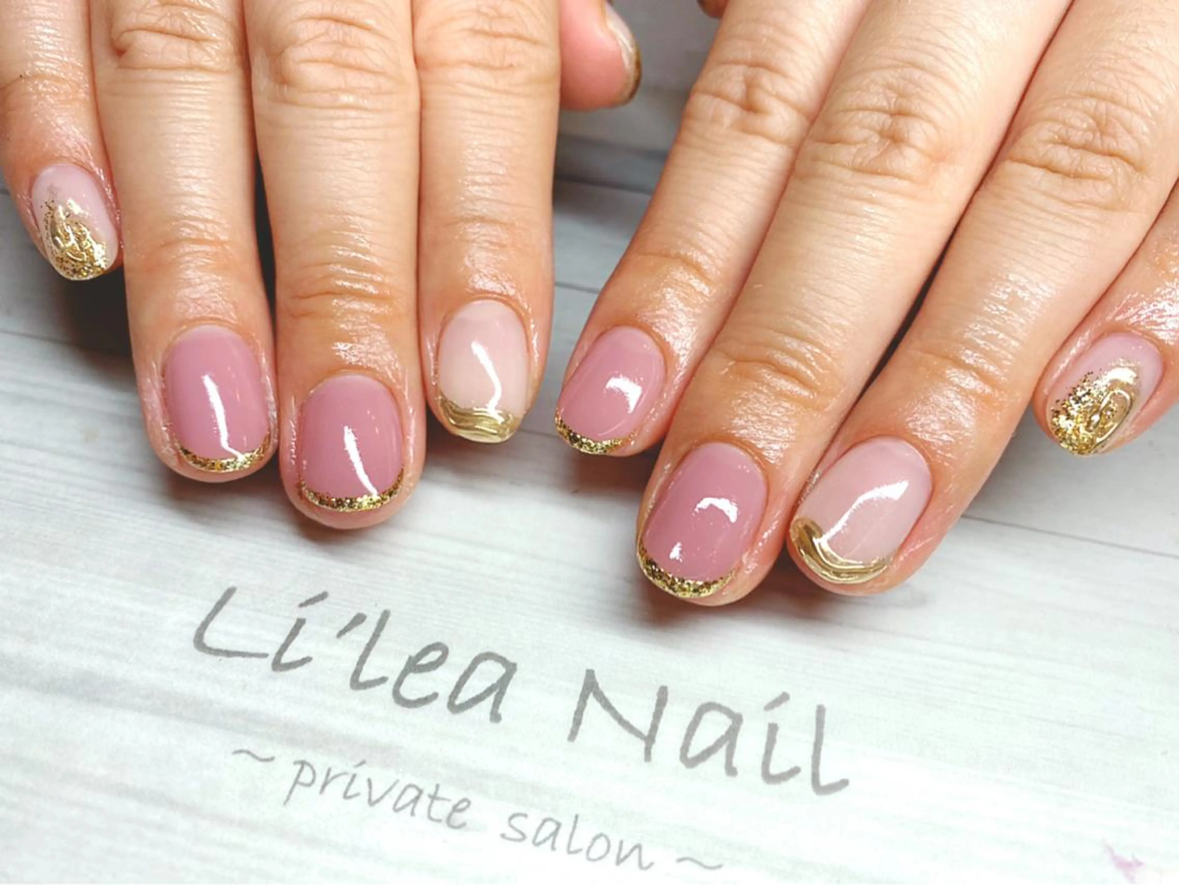 ネイル Li'leaNail AINAのネイルデザイン