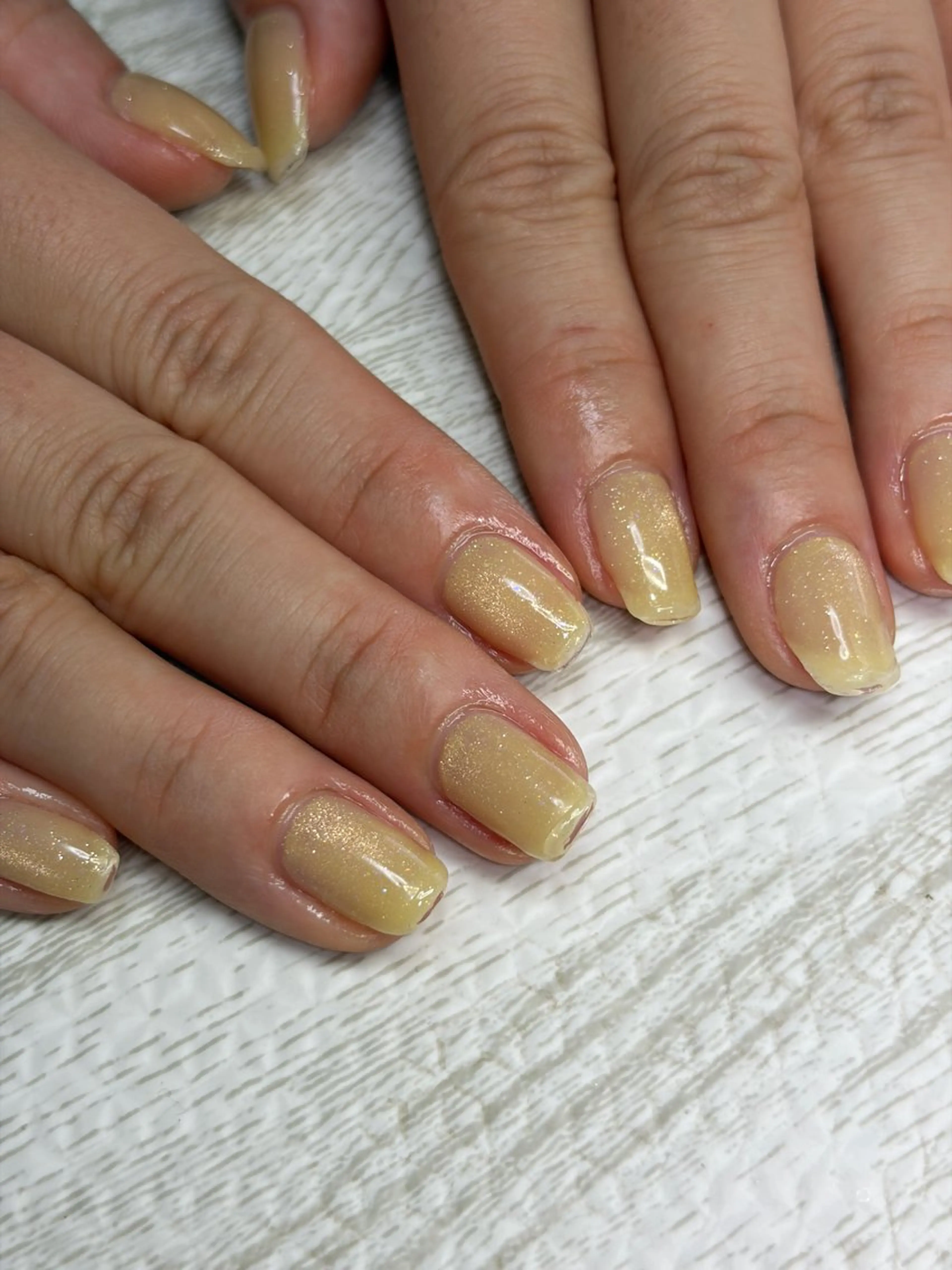 ネイル 春ネイル ハンドネイル Ulu  Nail 🌱MOMOKAのネイルデザイン