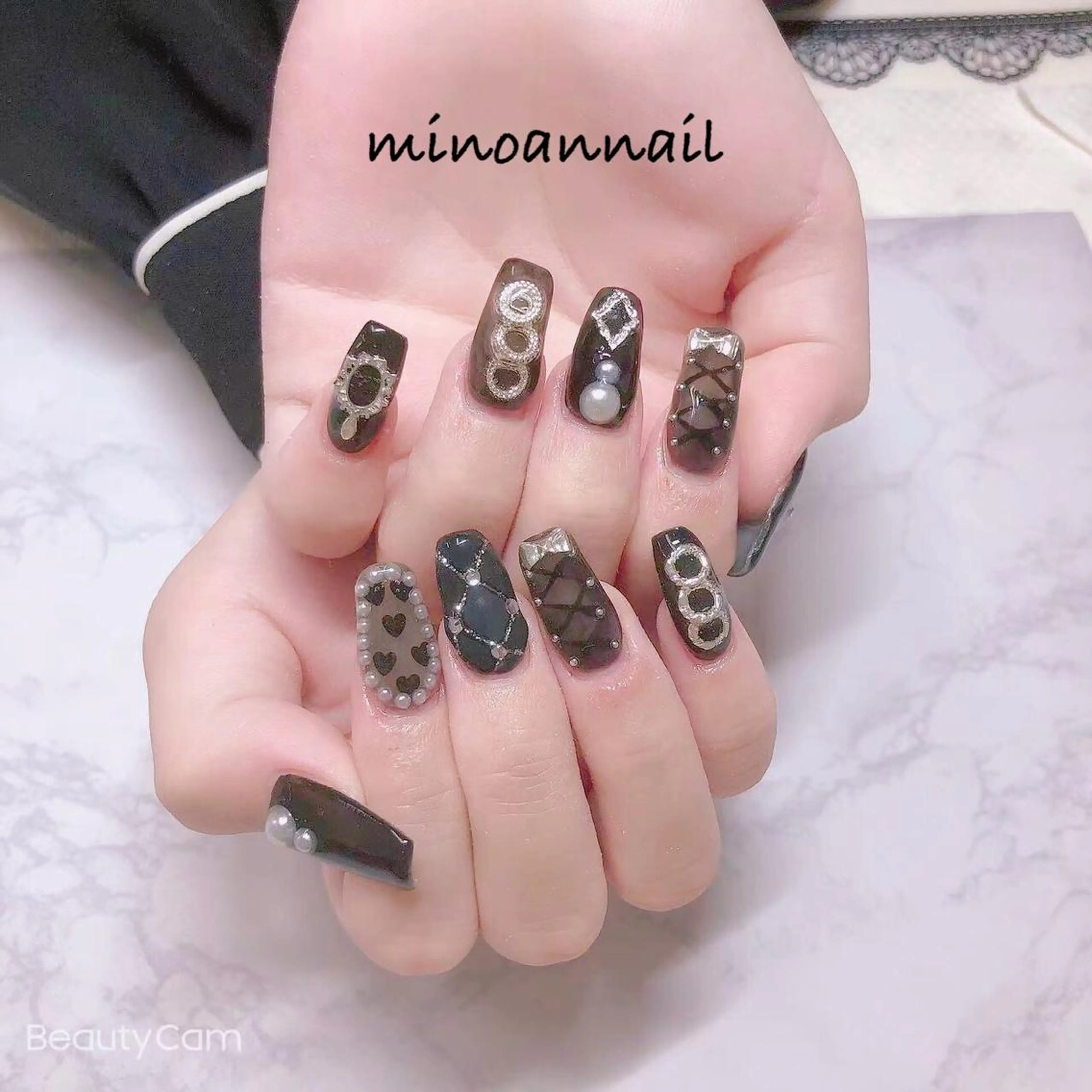 ネイル 美ノ庵ネイルサロン メトロポリタン前店のネイルデザイン