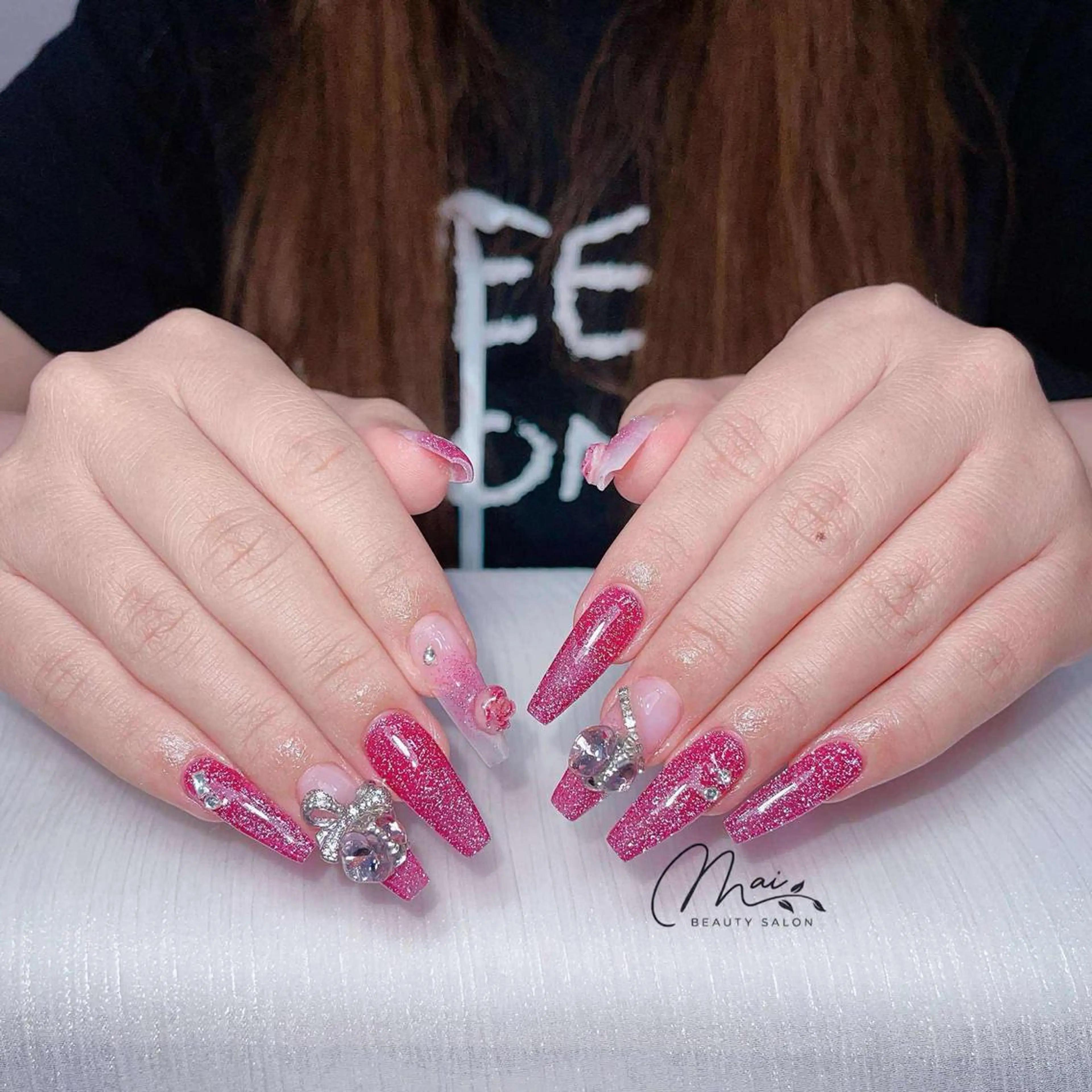 ネイル アニマル柄 ボルドー ジェルネイル ニュアンスネイル パラジェル MaiBeauty HaNaのネイルデザイン