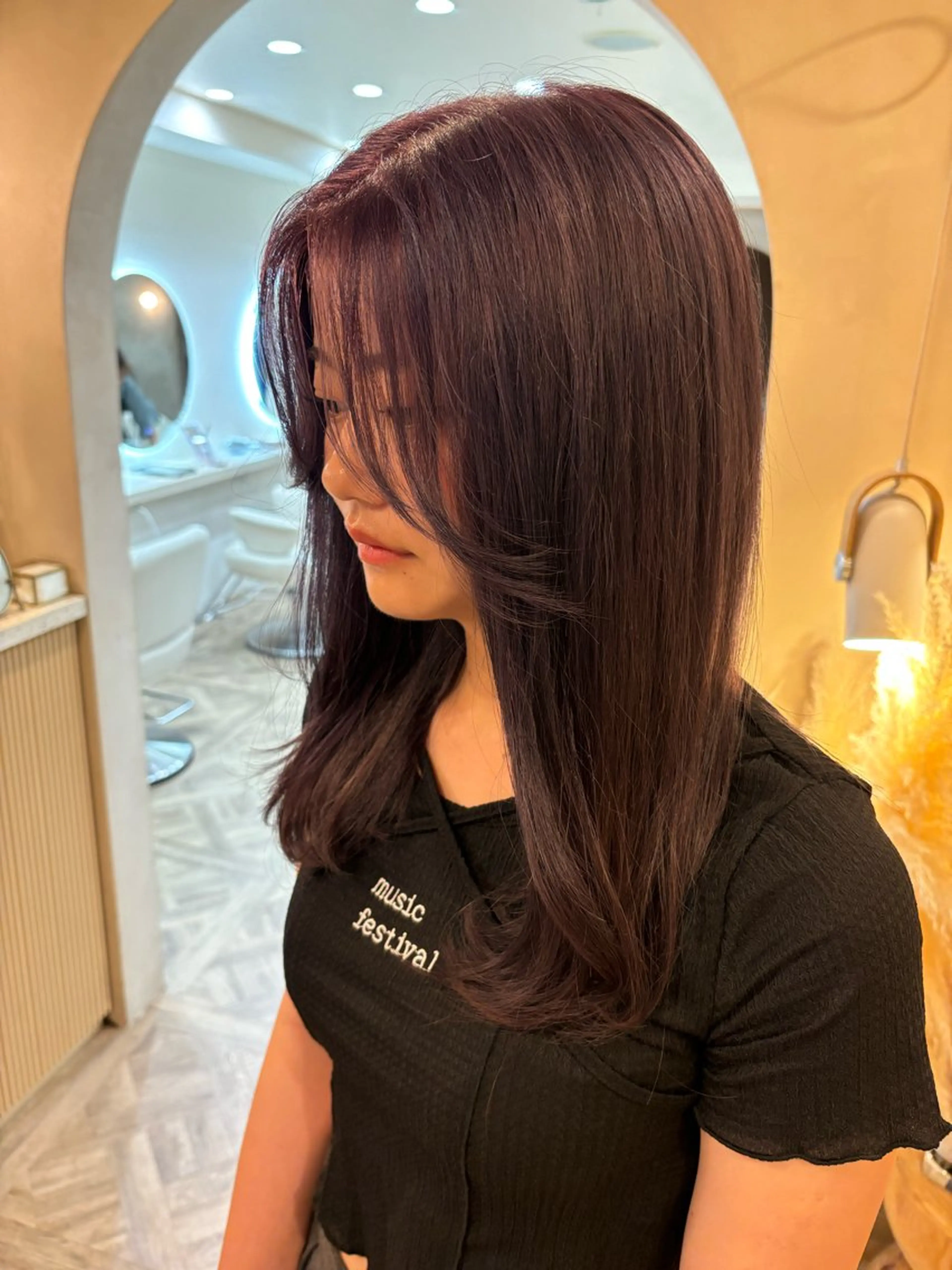 セミロング ヘアカラー トリートメント ミルクティ/ピンク/ レイヤー/yuriaのヘアスタイル