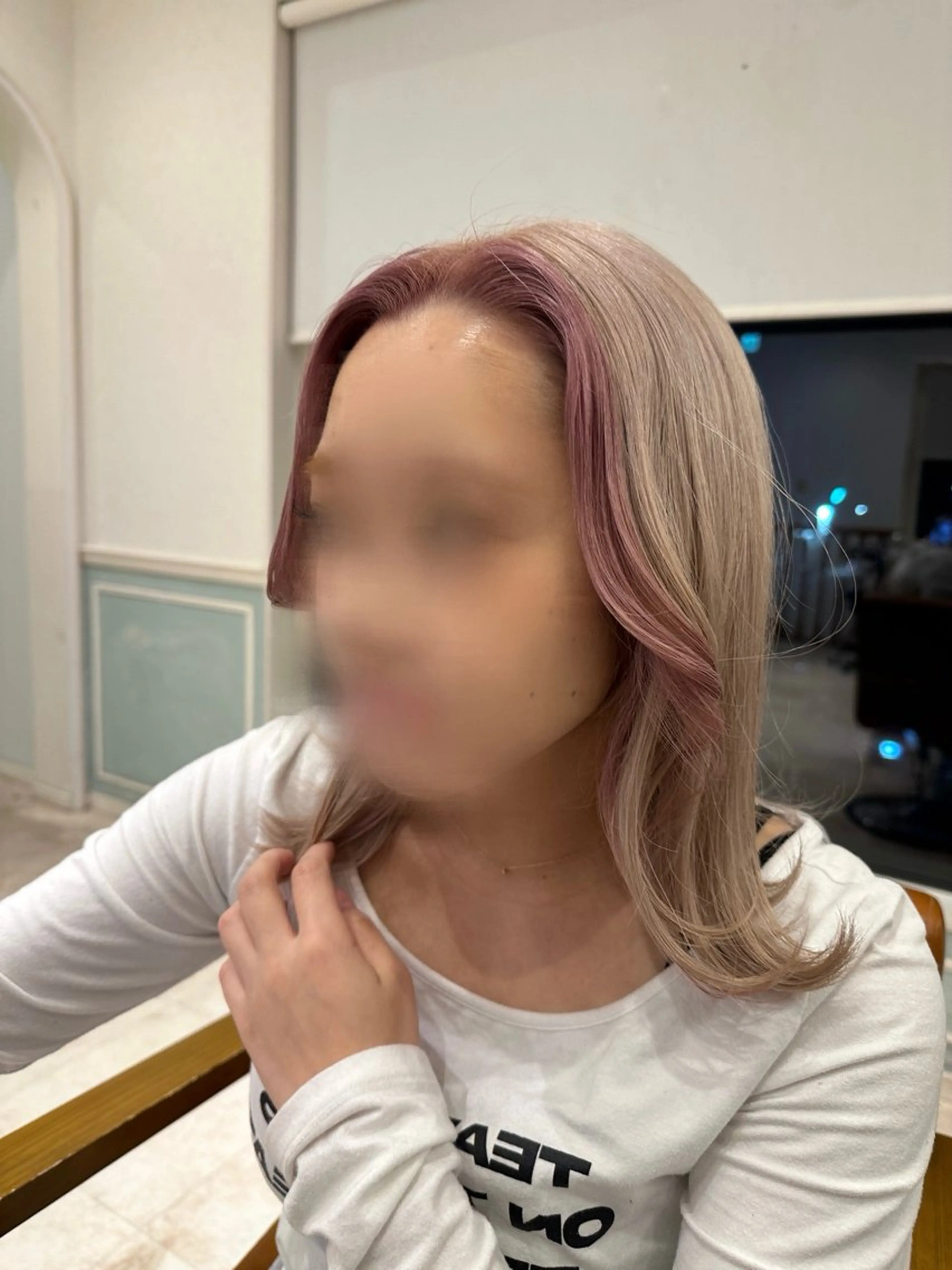 カラー ブリーチ 山口 珠莉のヘアスタイル