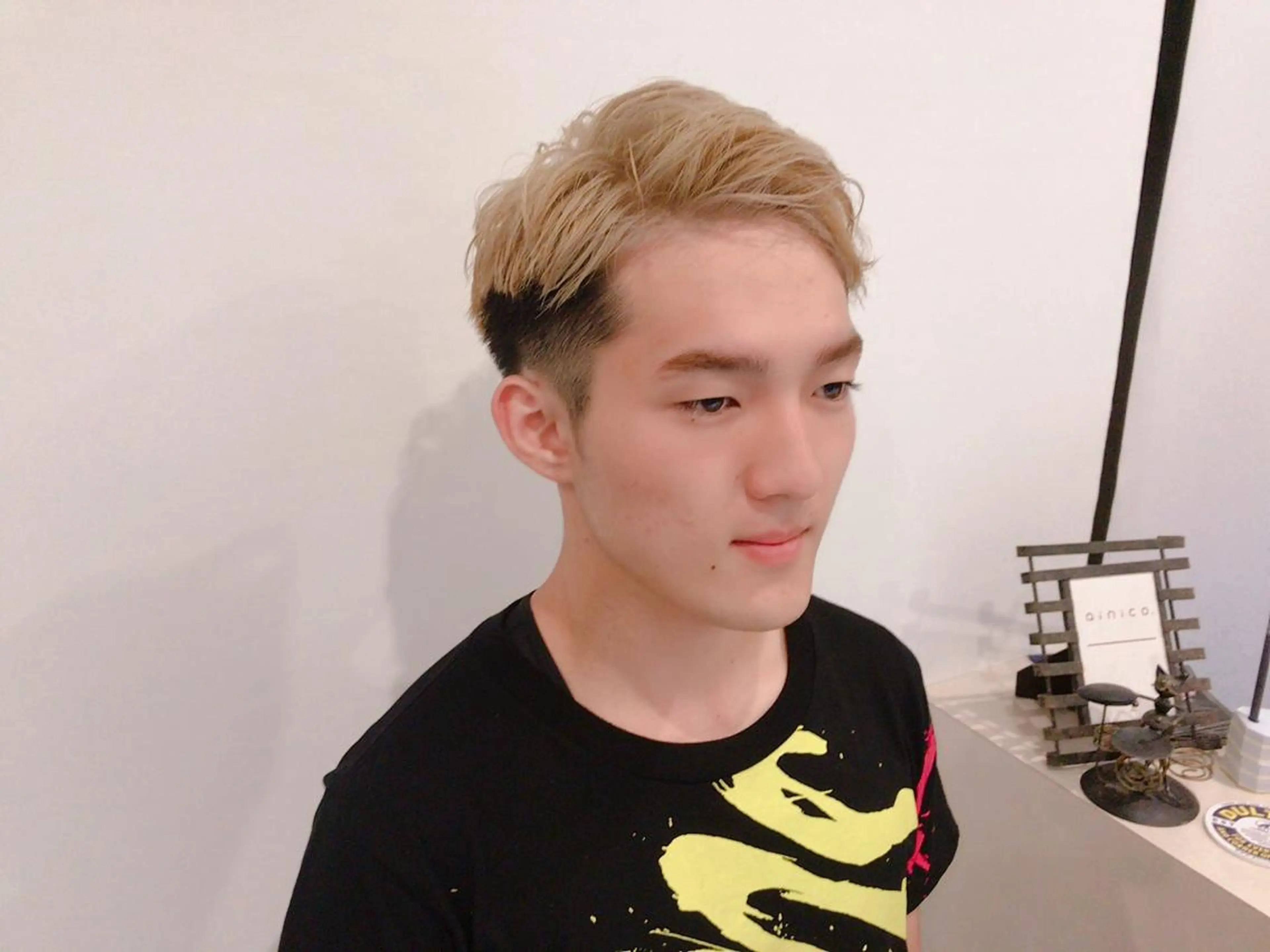 ショート カラー パーマ ヘアアレンジ メンズ カット ヘアカラー ちこ .のヘアスタイル