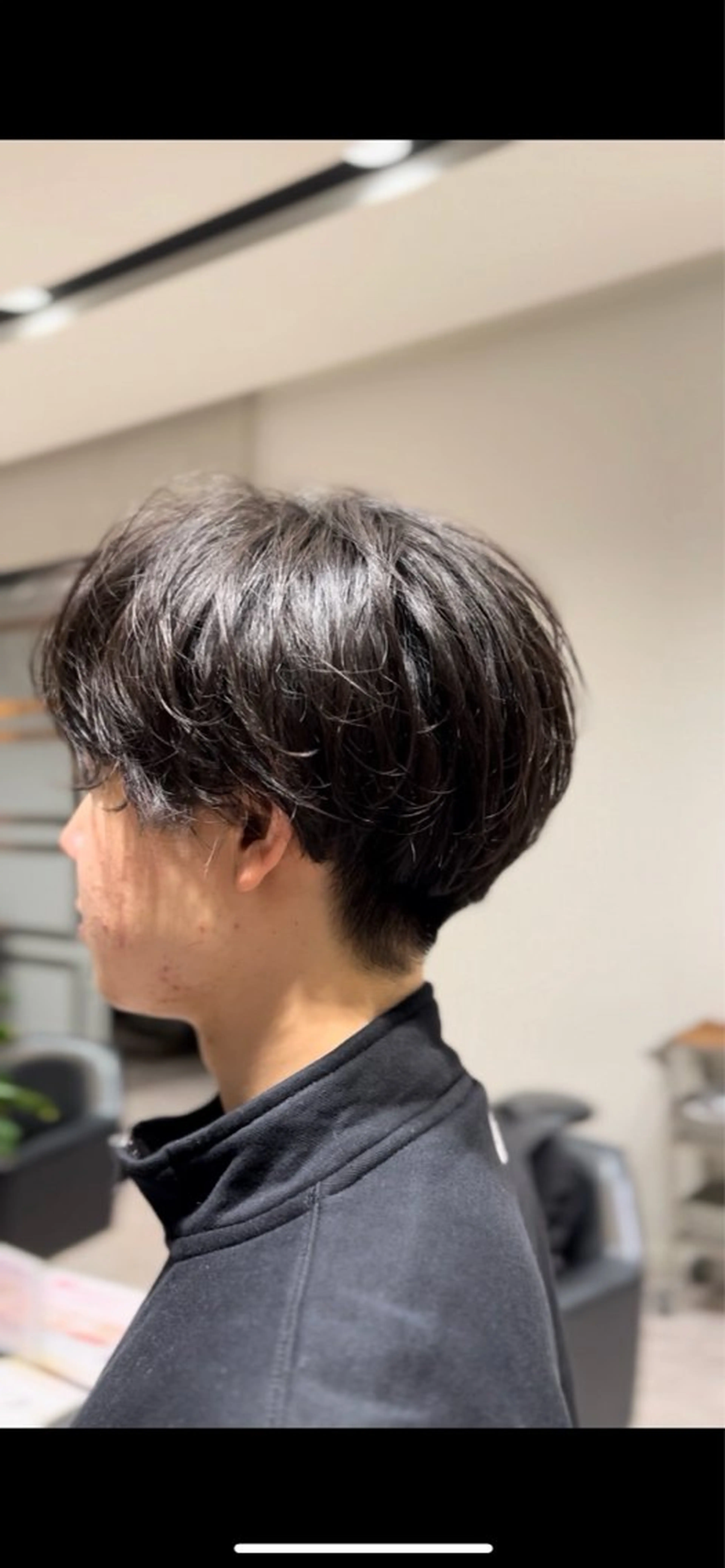 メンズ メンズパーマ 亀井 慎太郎のヘアスタイル
