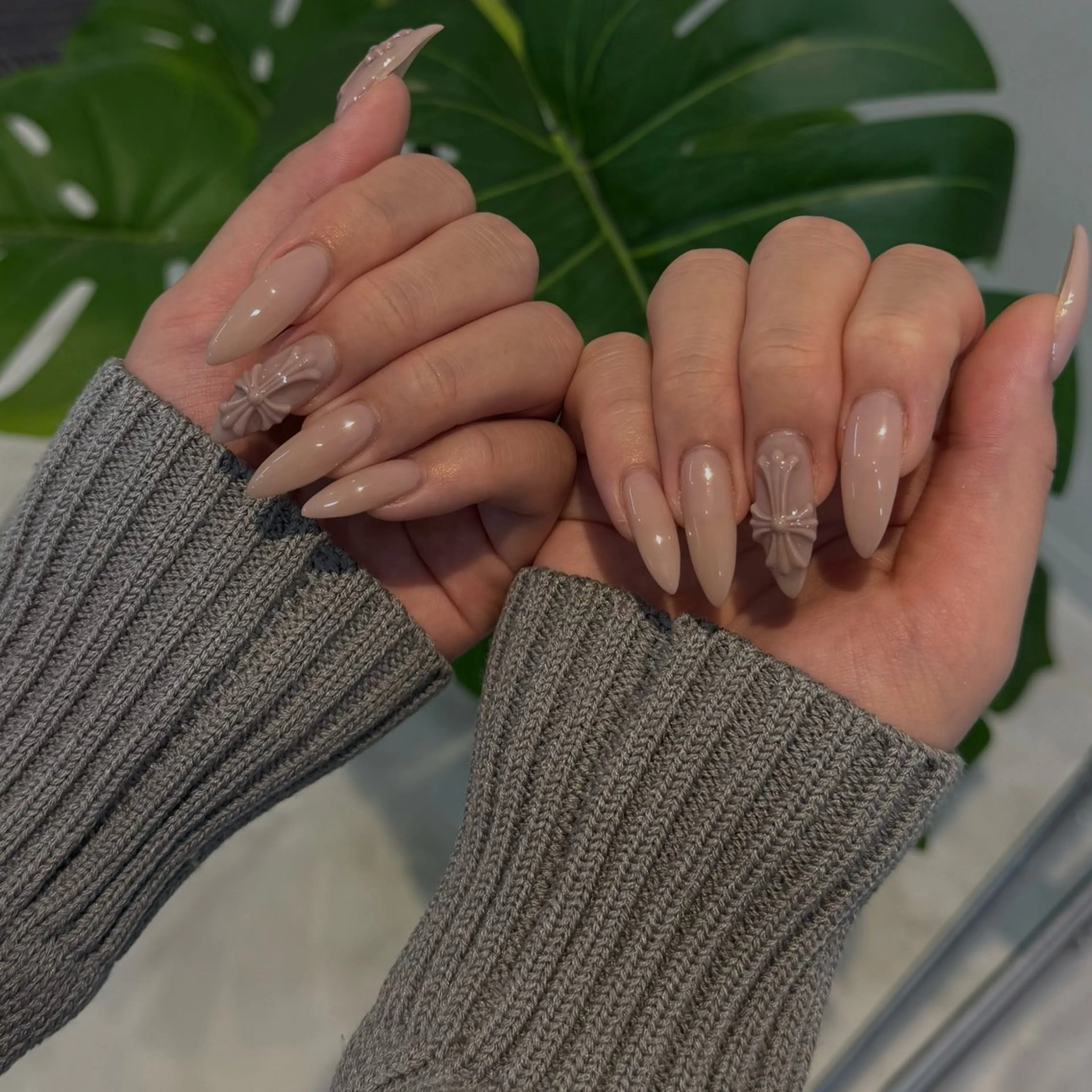 ネイル ハンドネイル CHERIE suzukaのネイルデザイン