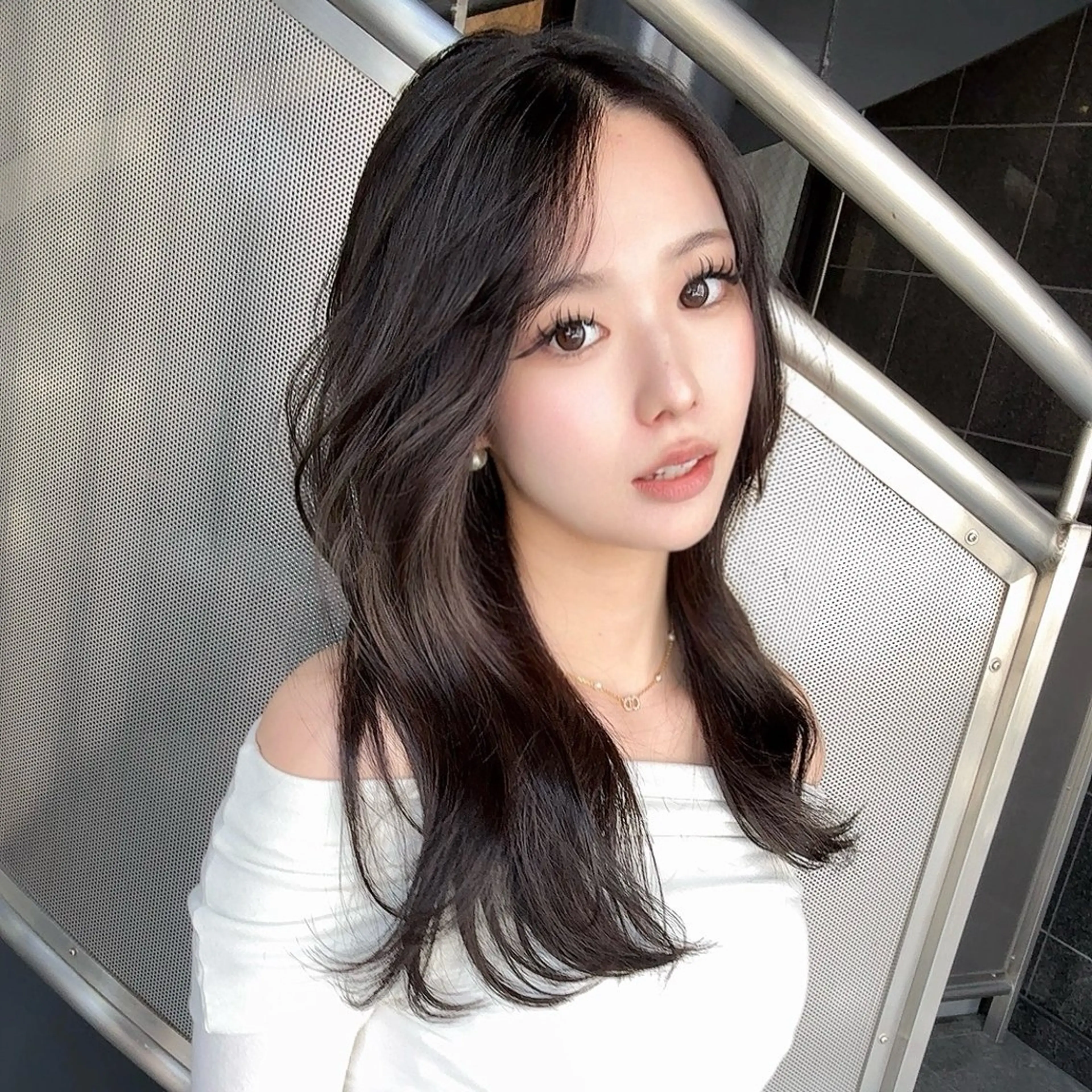 ロング レイヤーカット 似合わせカット カット ヘアカラー calna 古賀 菜摘のヘアスタイル