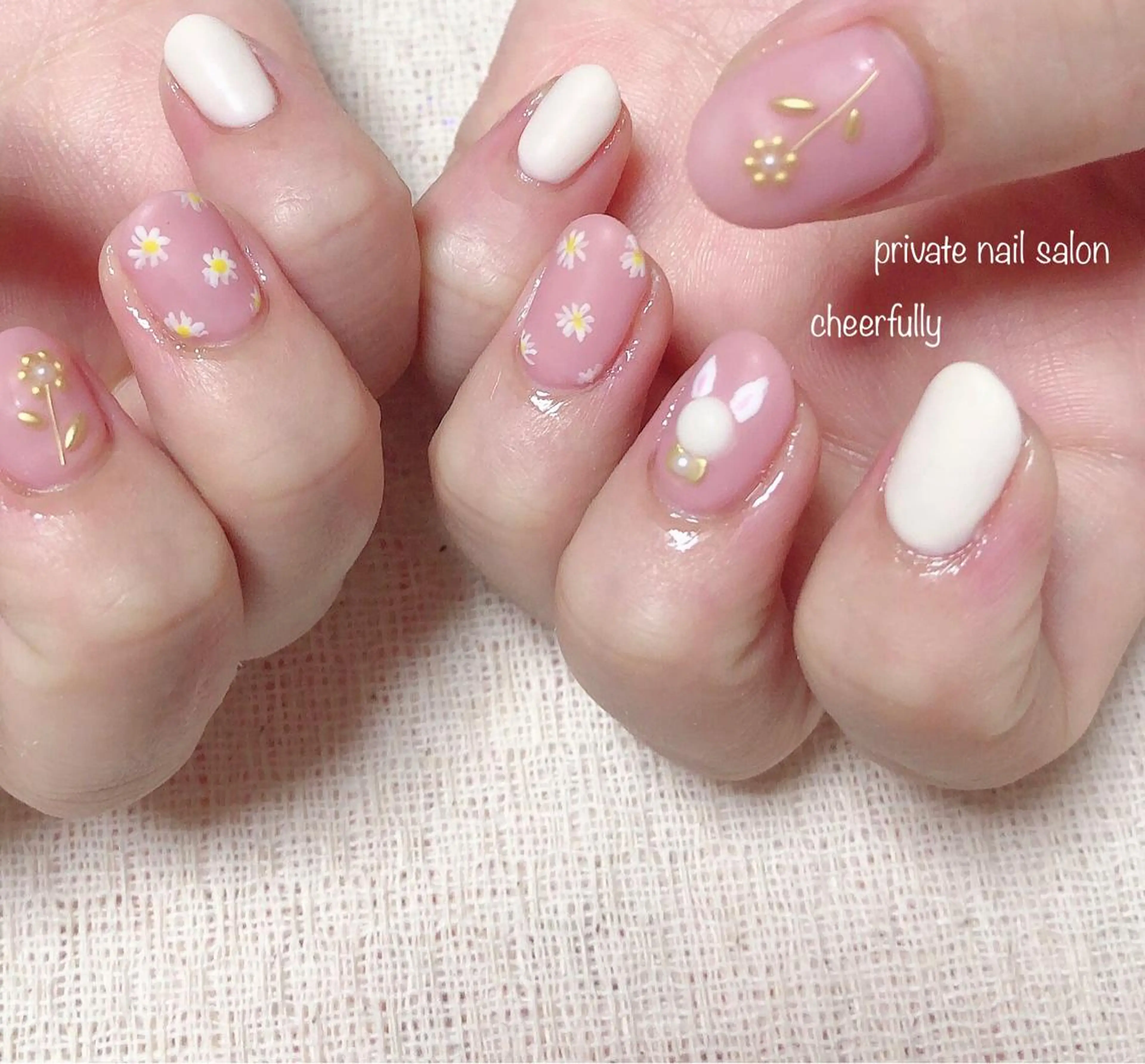 ネイル ハンドネイル ⭐️ cheerfullyのネイルデザイン