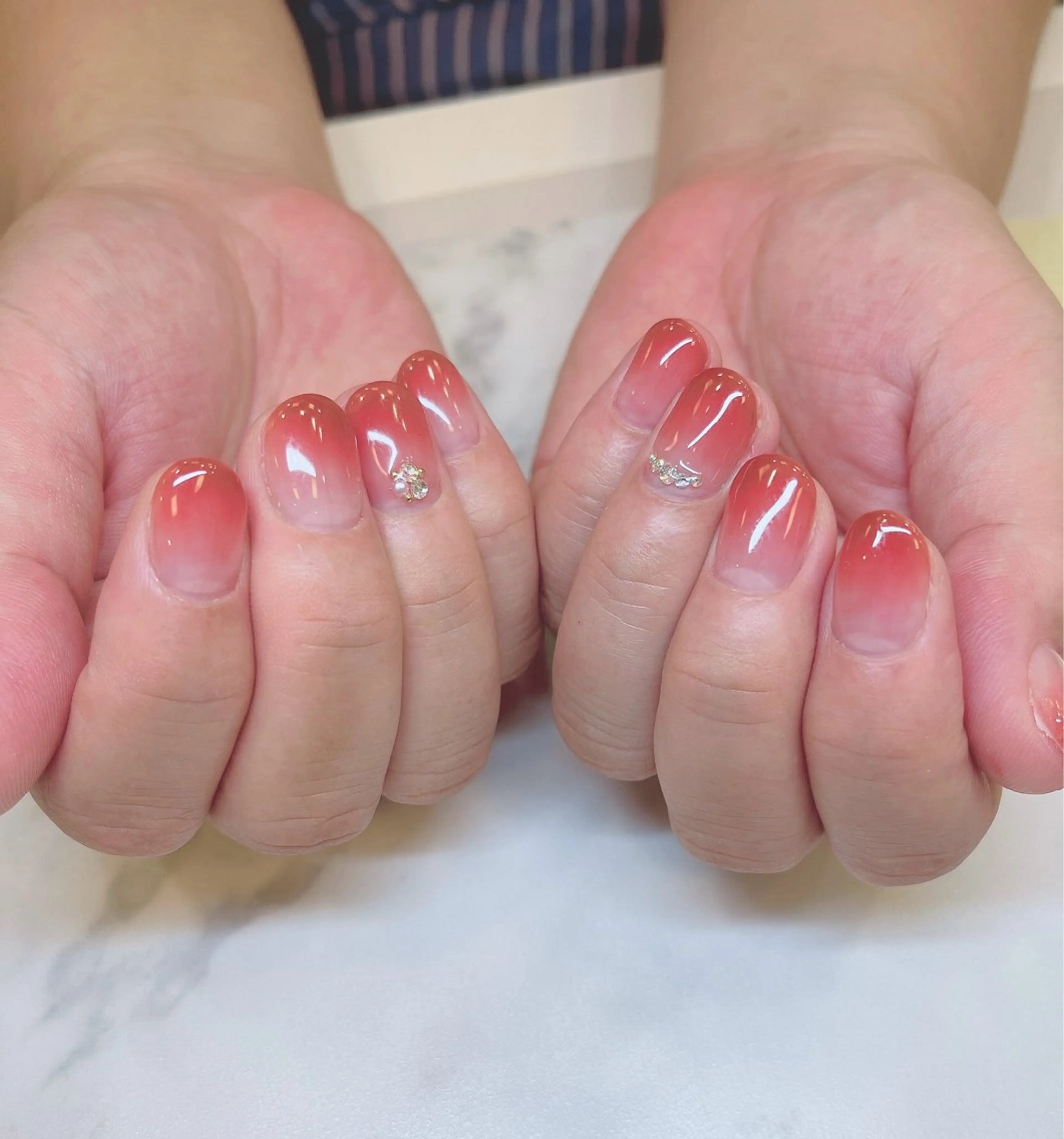 ネイル 渡邉 真衣のネイルデザイン