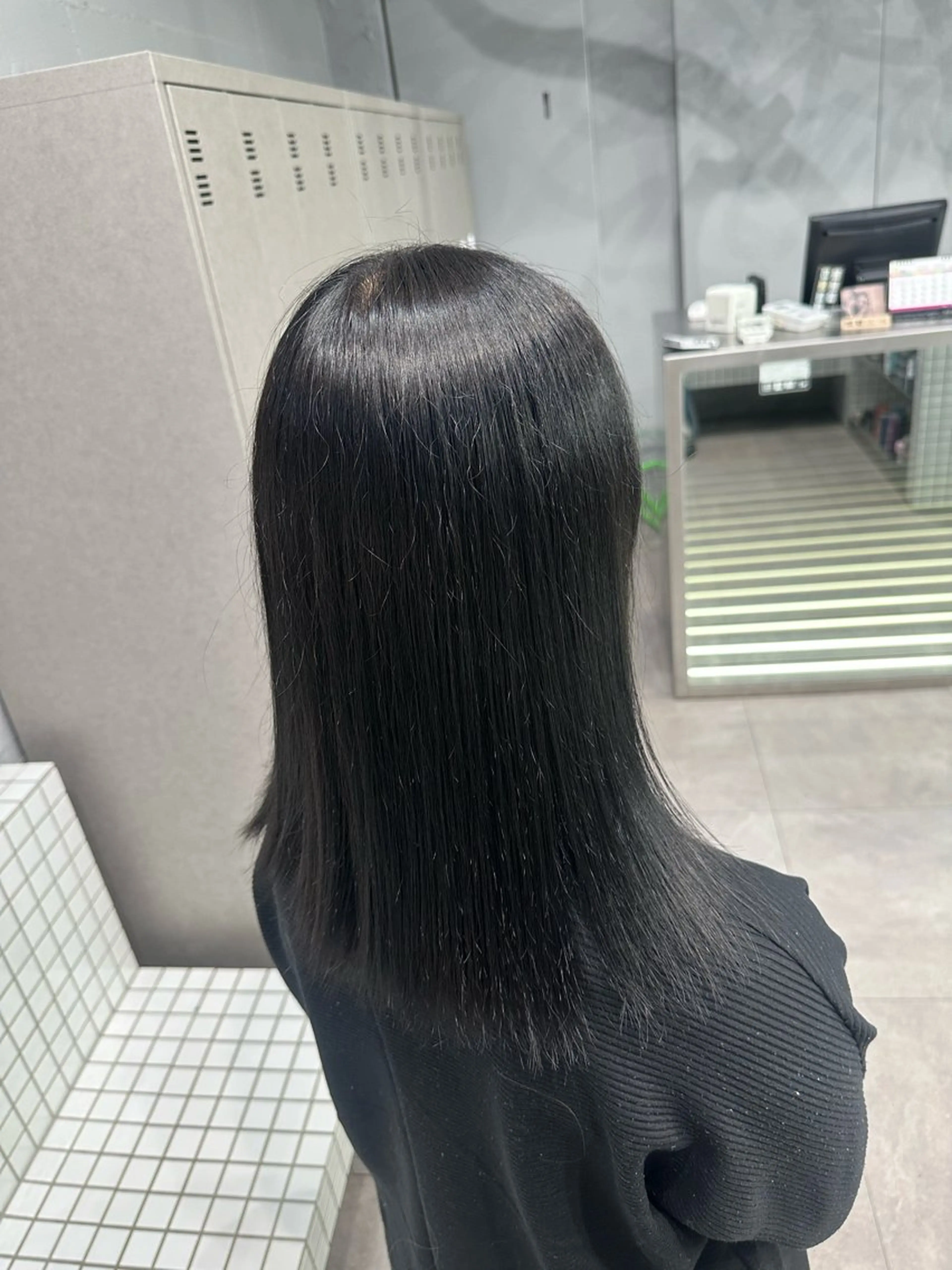 毛先カット《メンテナンス》+ワンカラーの写真