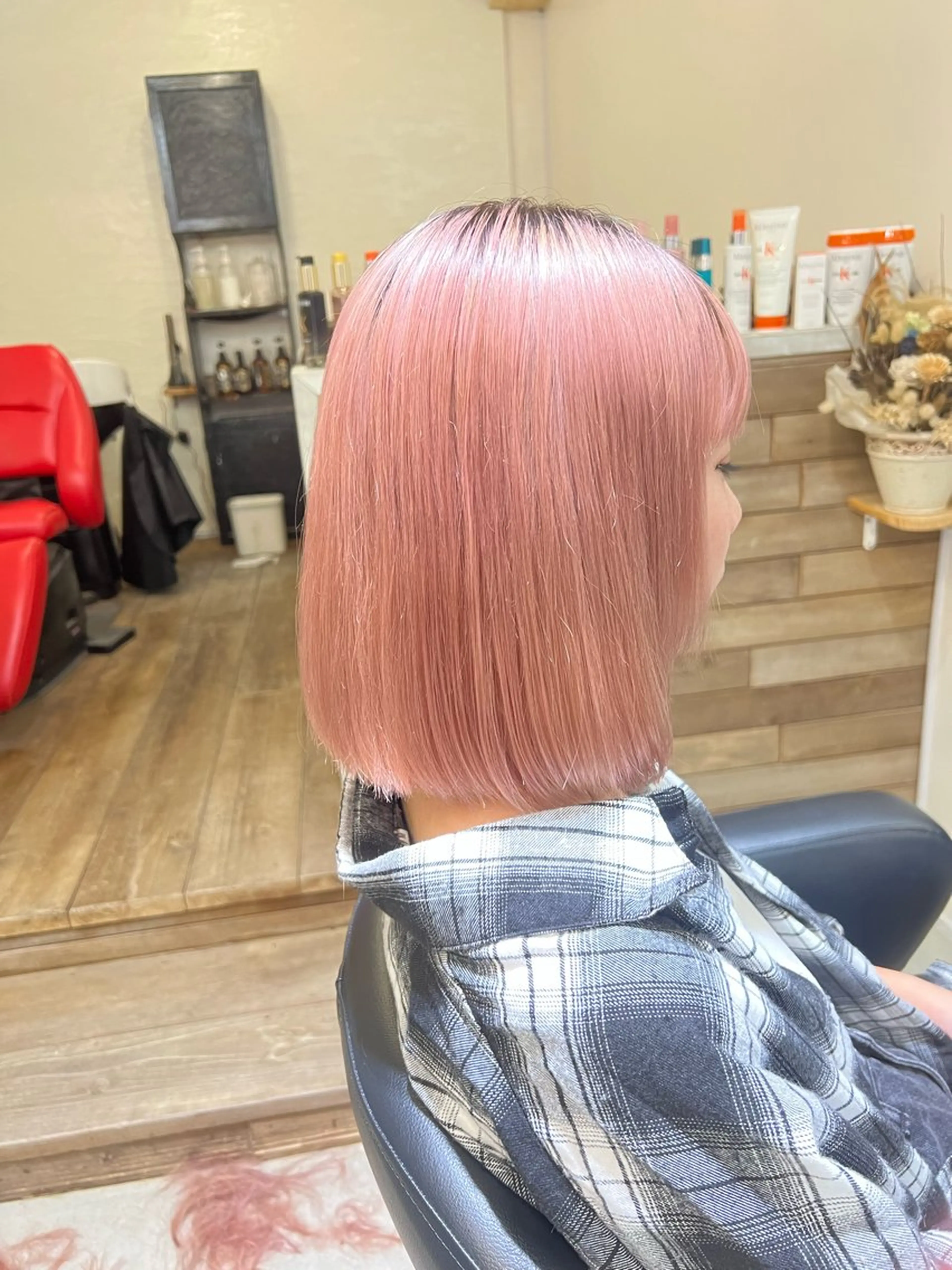 ショート カラー ピンクカラー C'LD Hair トモヤのヘアスタイル