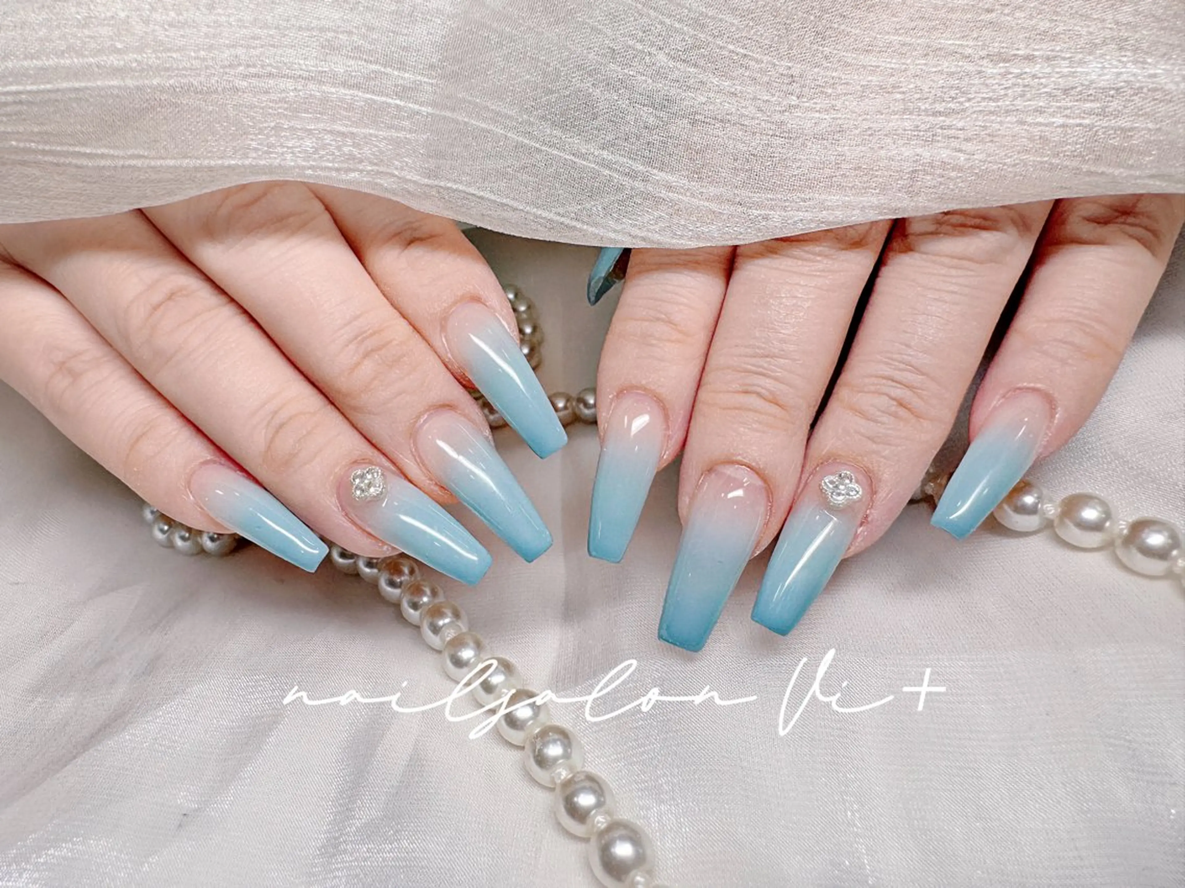 ネイル ハンドネイル ✨Nailsalon Vi+✨のネイルデザイン