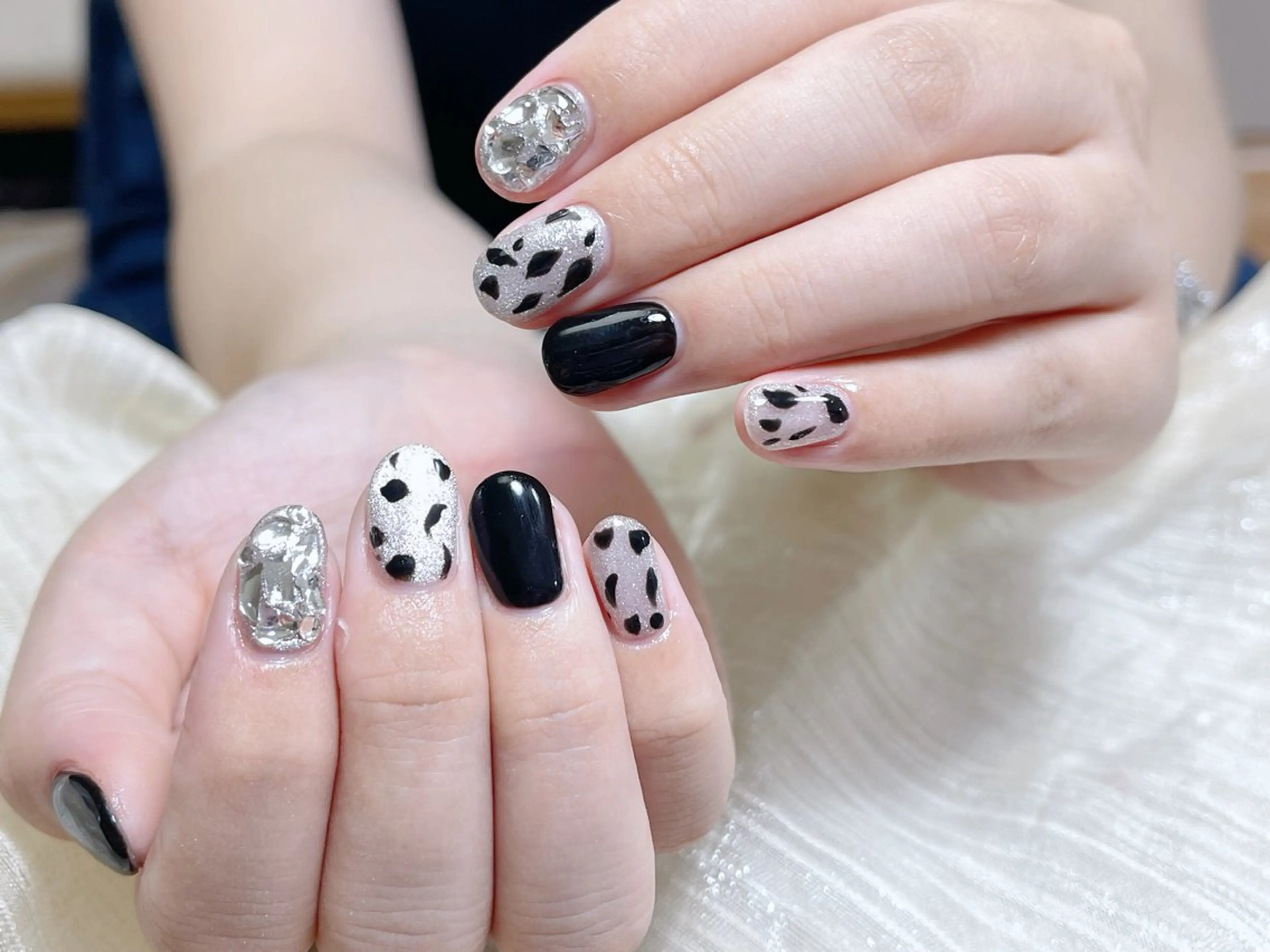 ネイル ハンドネイル 🎀ネイルサロン エクラYUI🎀のネイルデザイン