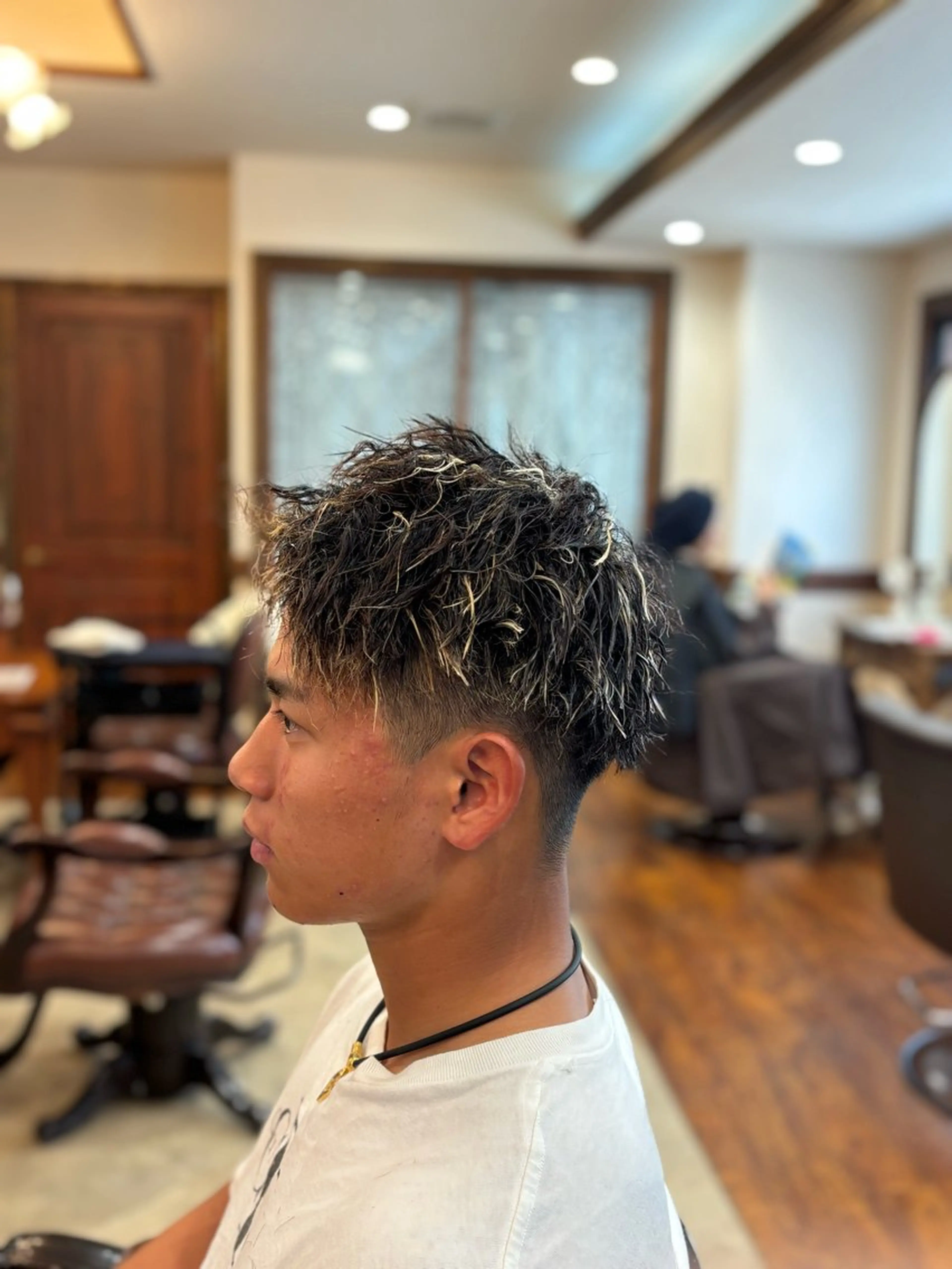 ショート カラー パーマ メンズ メンズメッシュ メッシュ おしゃれ泥棒 石原メンズ特化美容師のヘアスタイル