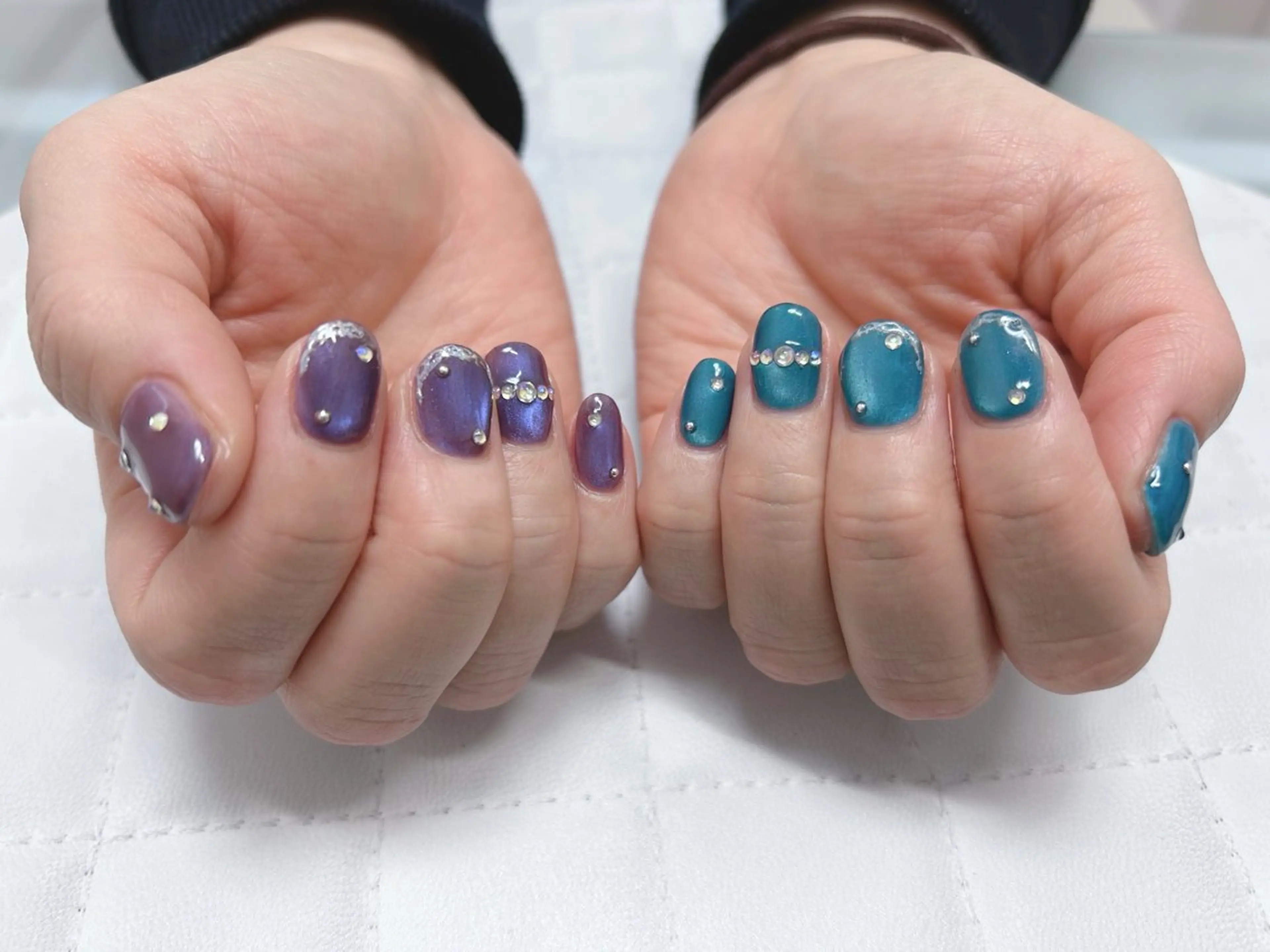 ネイル マグネットネイル ハンドネイル ネイルサロン KURIKINDIのネイルデザイン