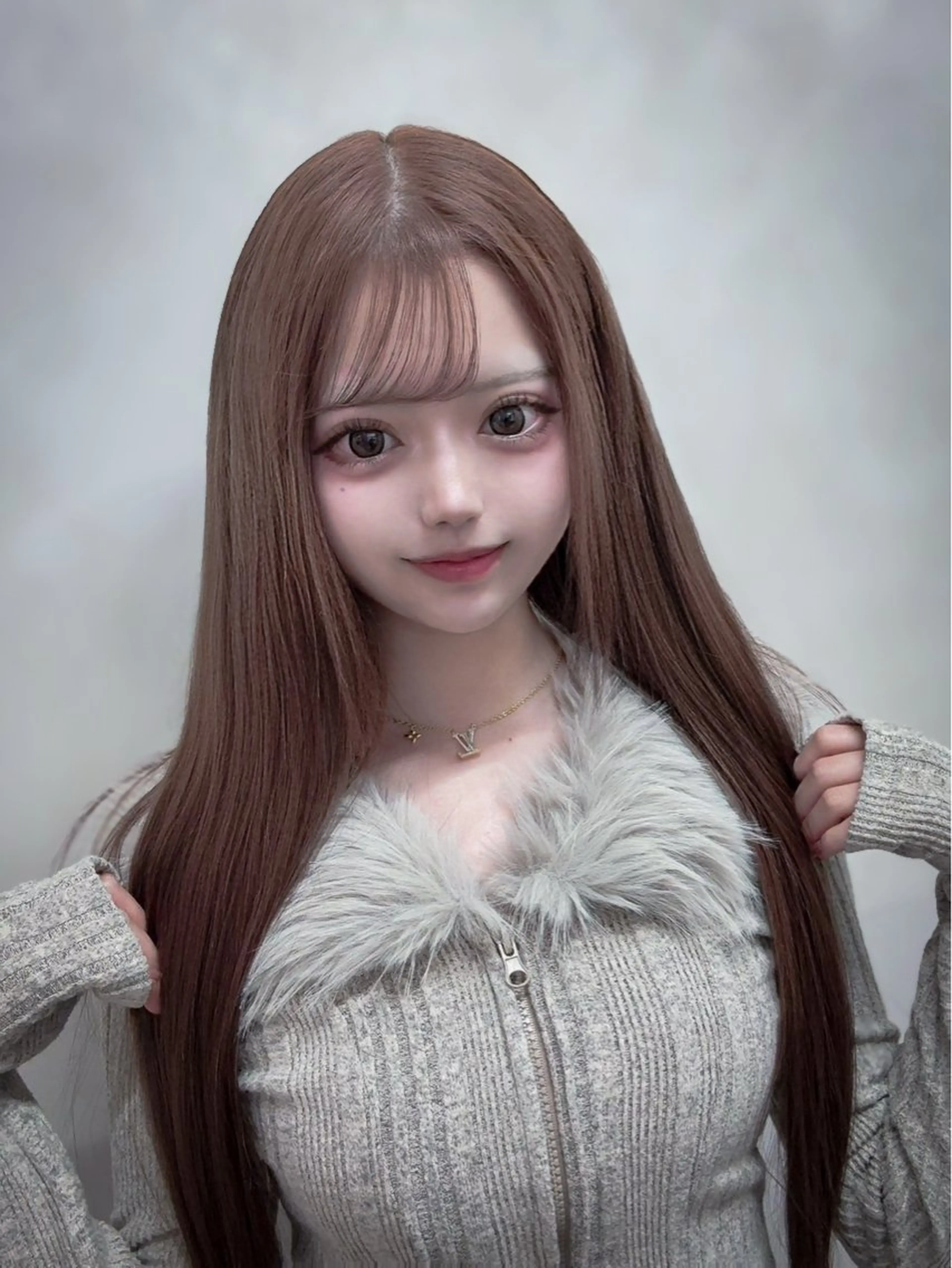 ロング カラー ハイトーン/ ブリーチ/縮毛矯正のヘアスタイル