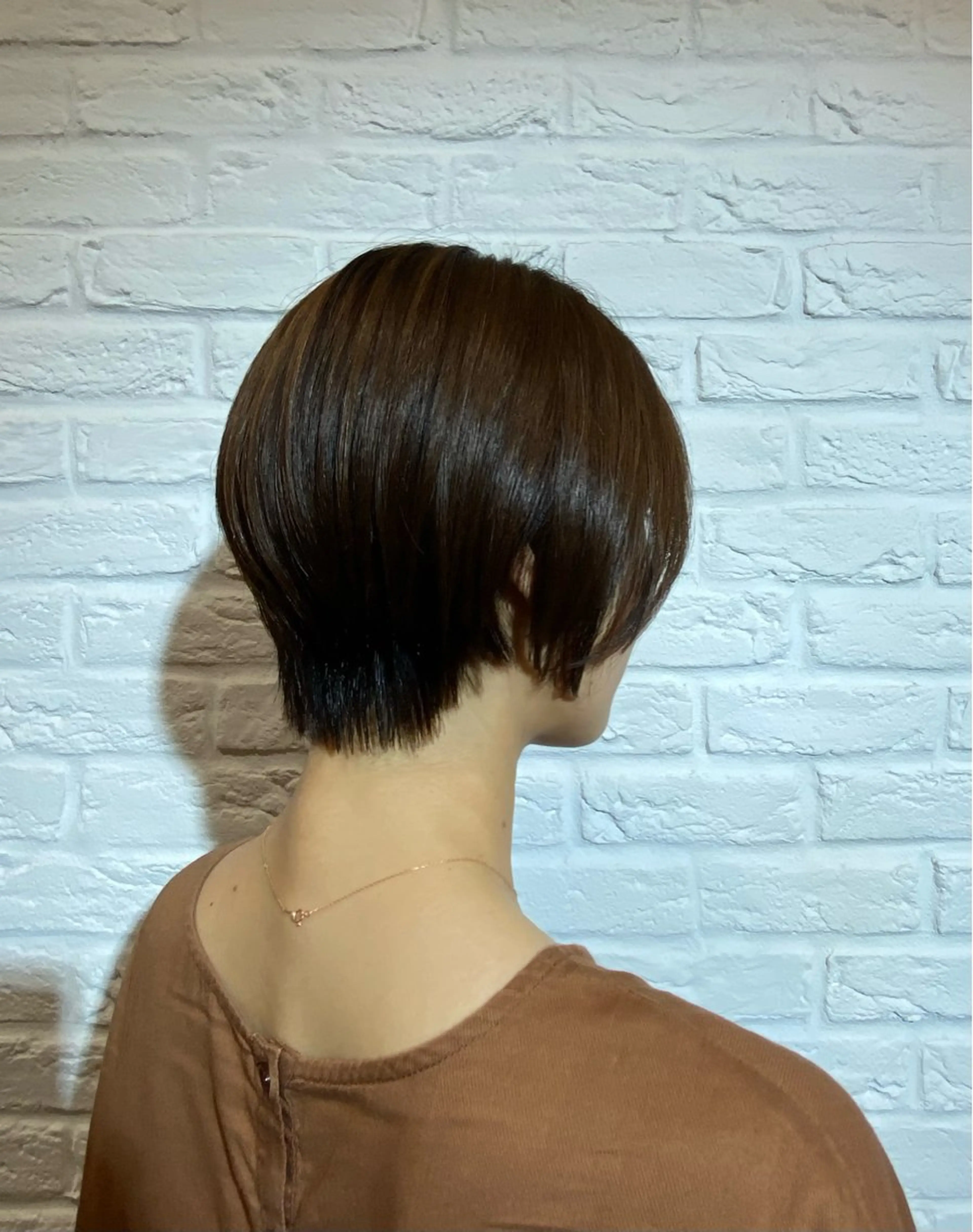 ショート くびれヘア ショートヘア 小顔カット 髪質改善/艶髪 土屋恵梨花のヘアスタイル