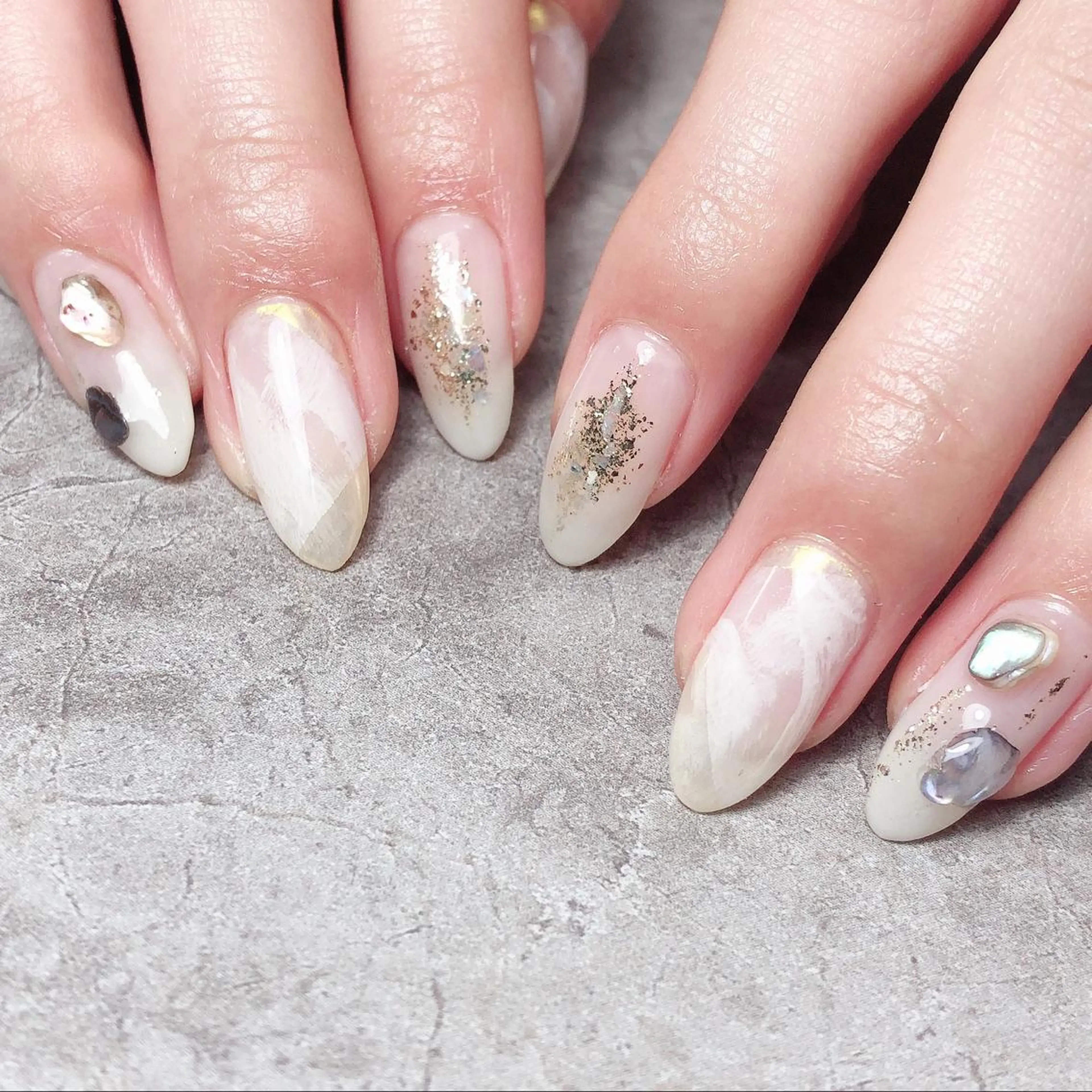 ネイル 土居 夏美/束感マツエクのマツエク・マツパデザイン