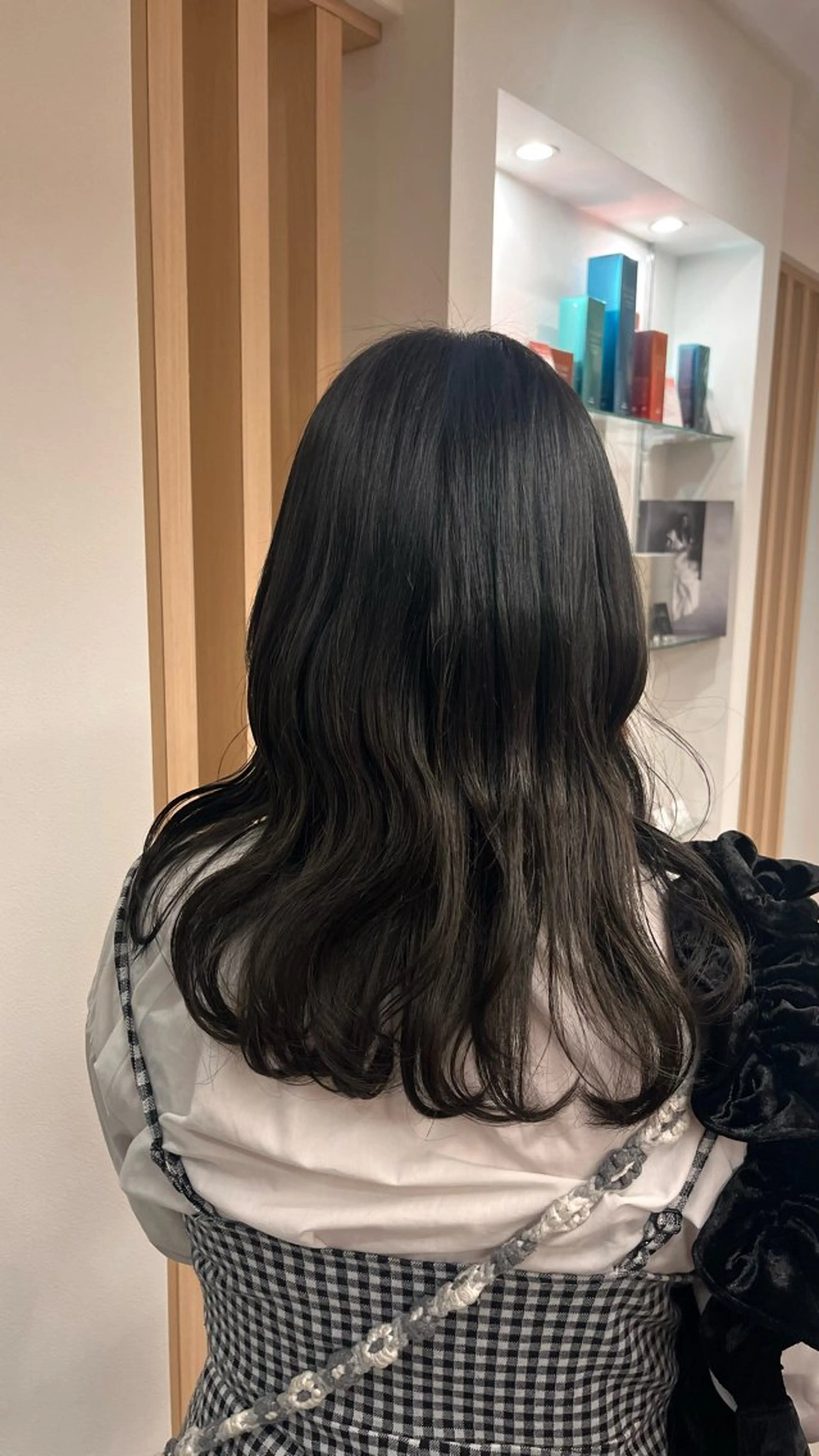 ミディアム ヘアカラー haruna🌼 暖色♡透明感カラー♡のヘアスタイル