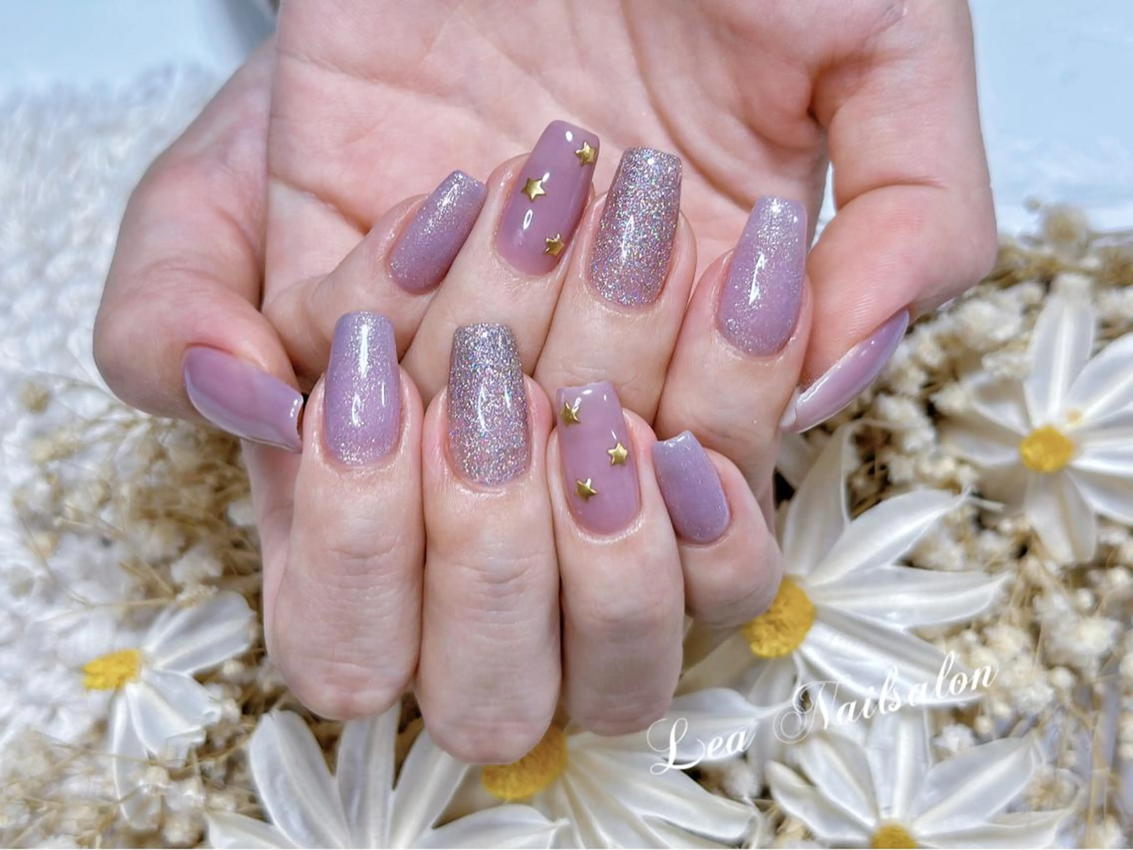 ミディアム カラー ネイル Le’a NailSalonのネイルデザイン