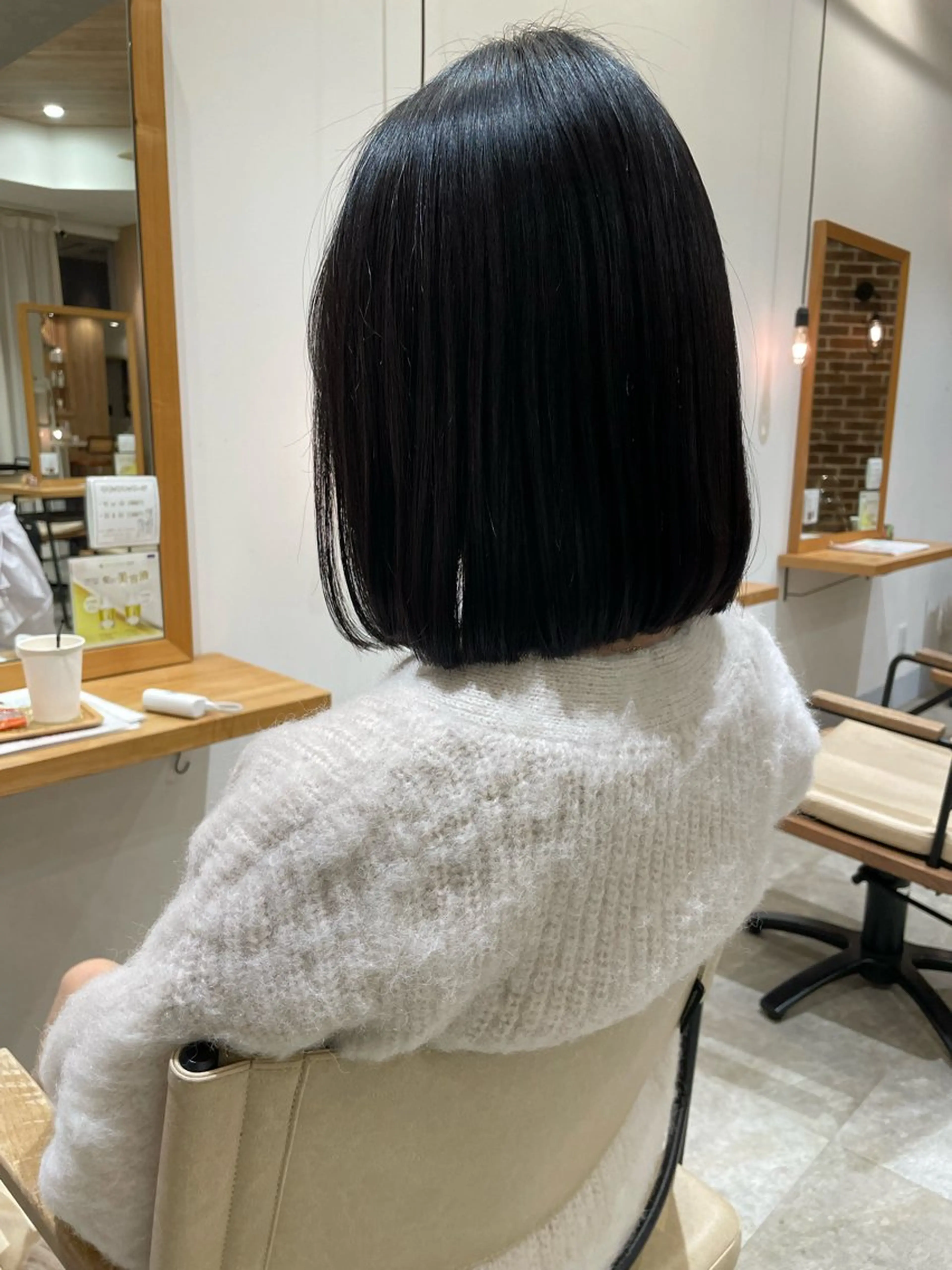 ミディアム ボブ 田中 ゆいかのヘアスタイル