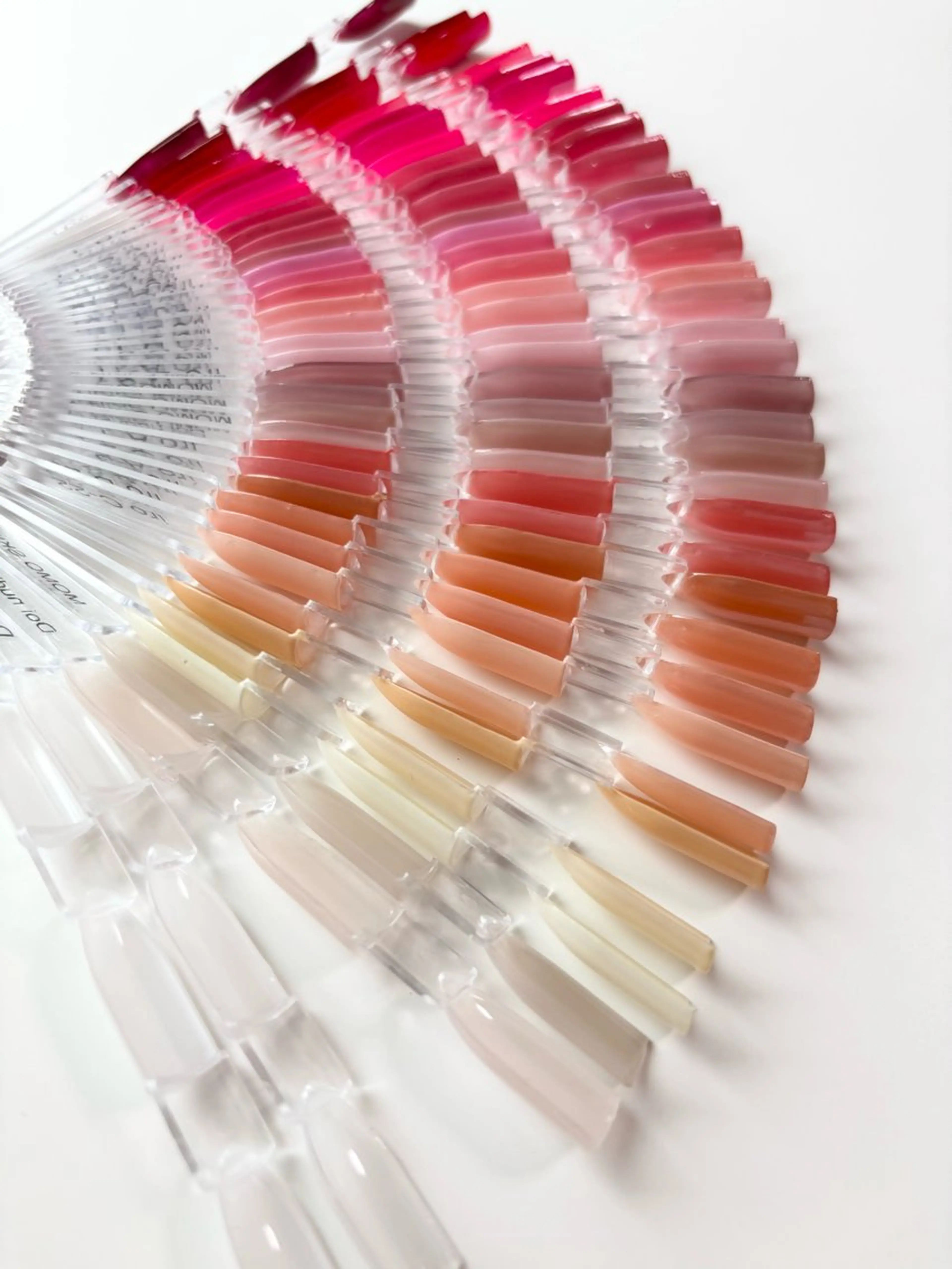 ワンカラー(オフ無、２色まで可)                       300色以上から選べます♡の写真