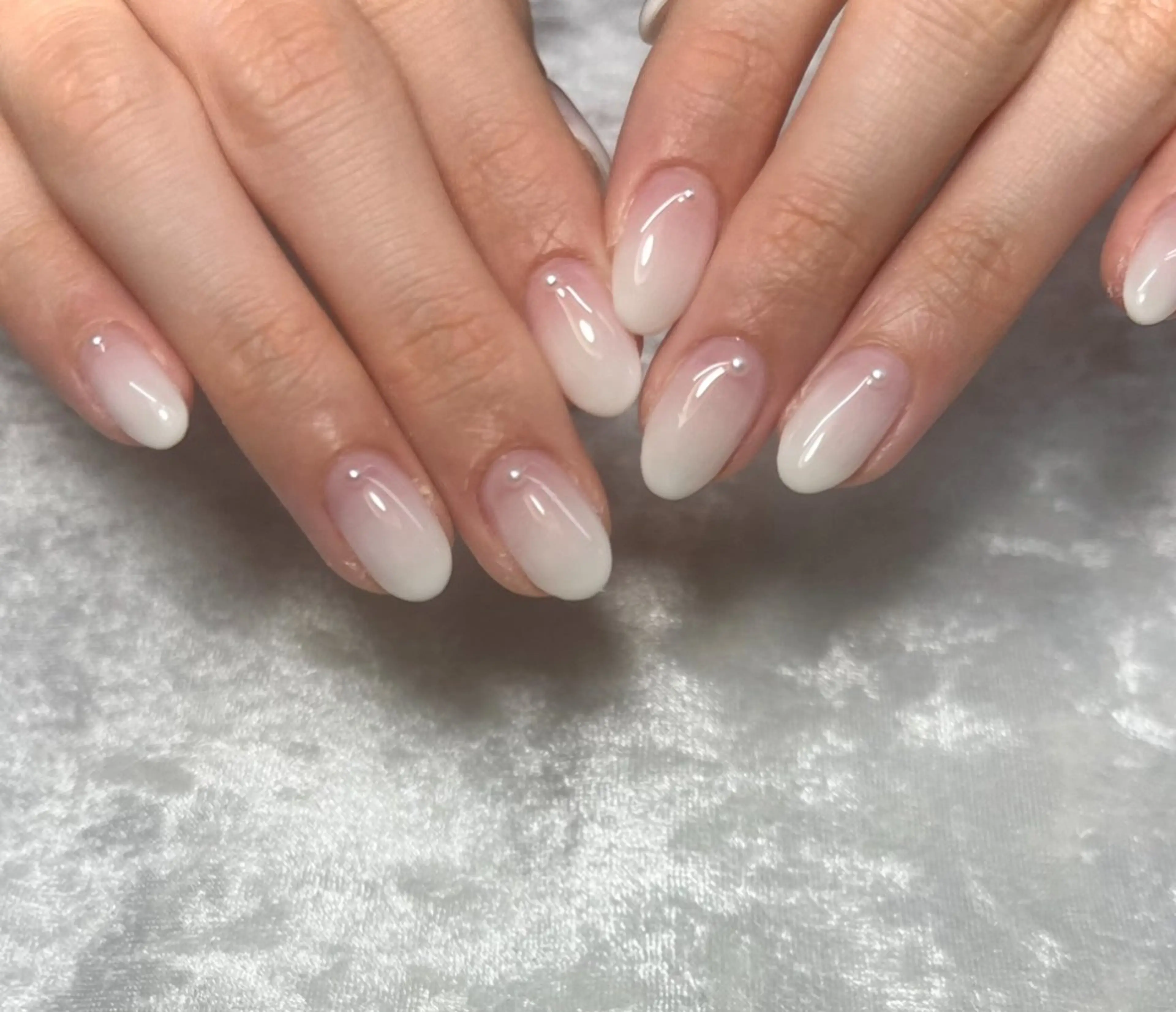 ネイル グラデーション ホワイト Belle Nail NAOH.のその他イメージ