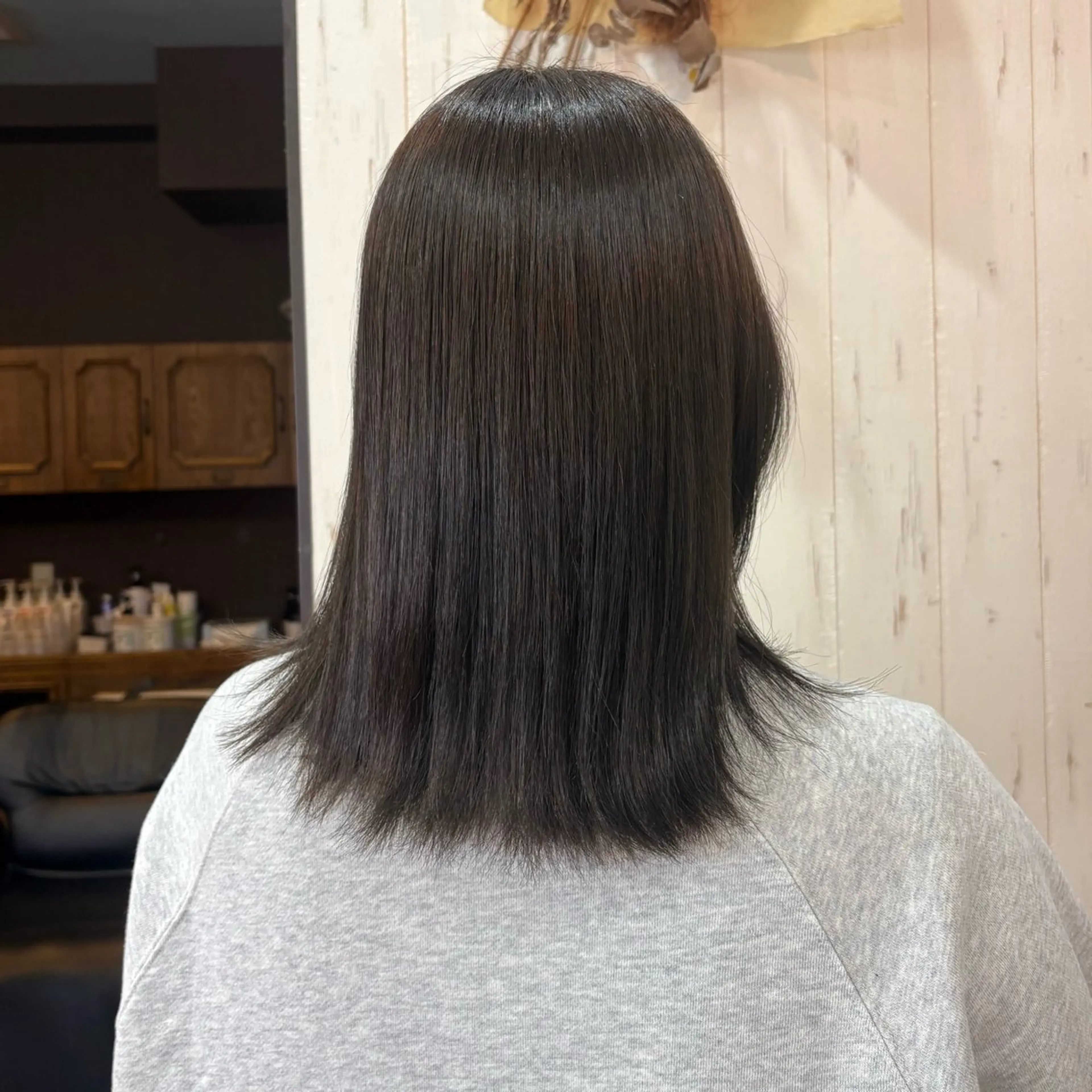 カラー ヘアカラー 友杉 香子のヘアスタイル
