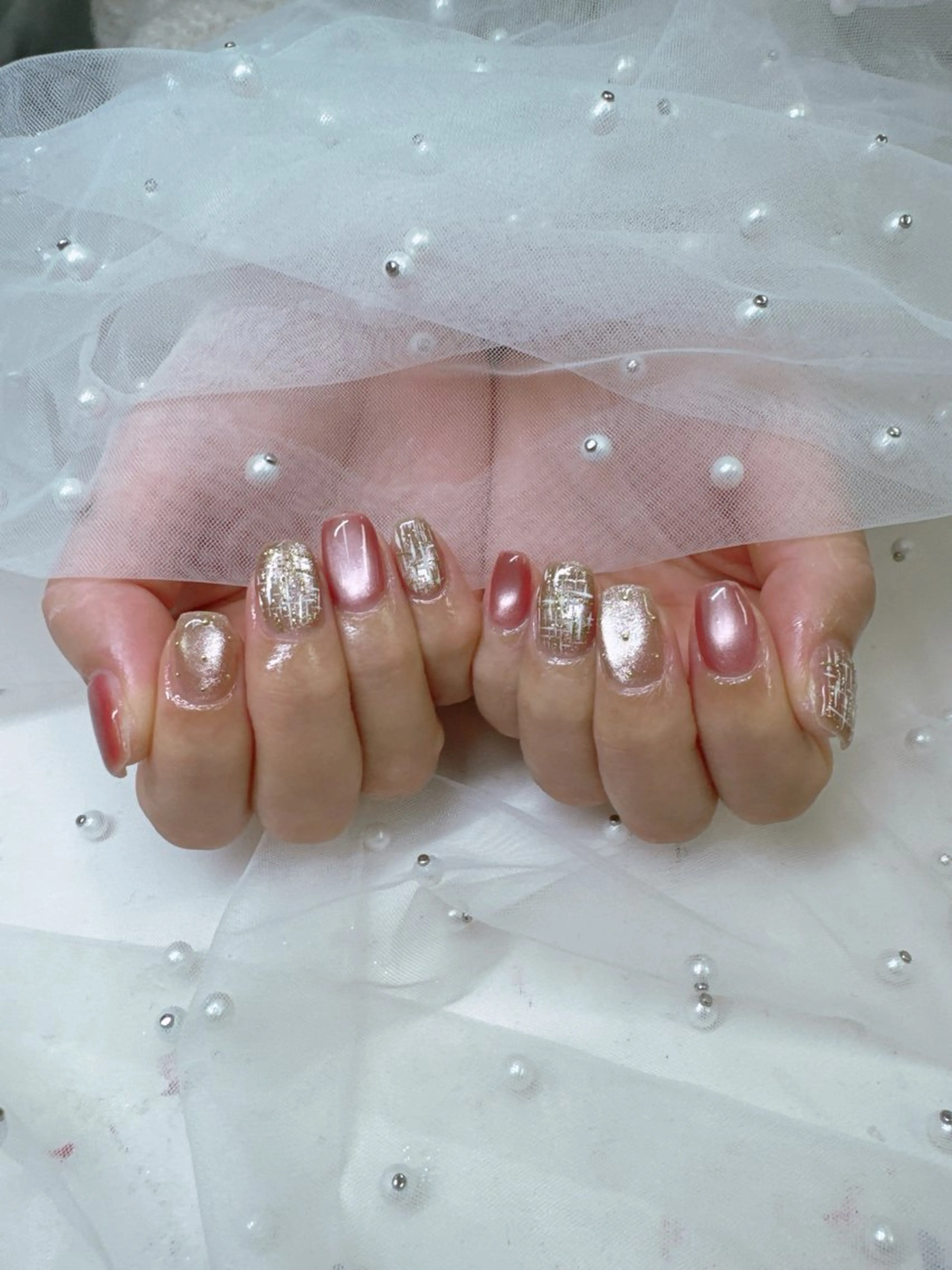 ネイル 成人式 フレンチネイル ジェルネイル ガラスフレンチ 韓国ネイル ハンドネイル Queeens nailのネイルデザイン