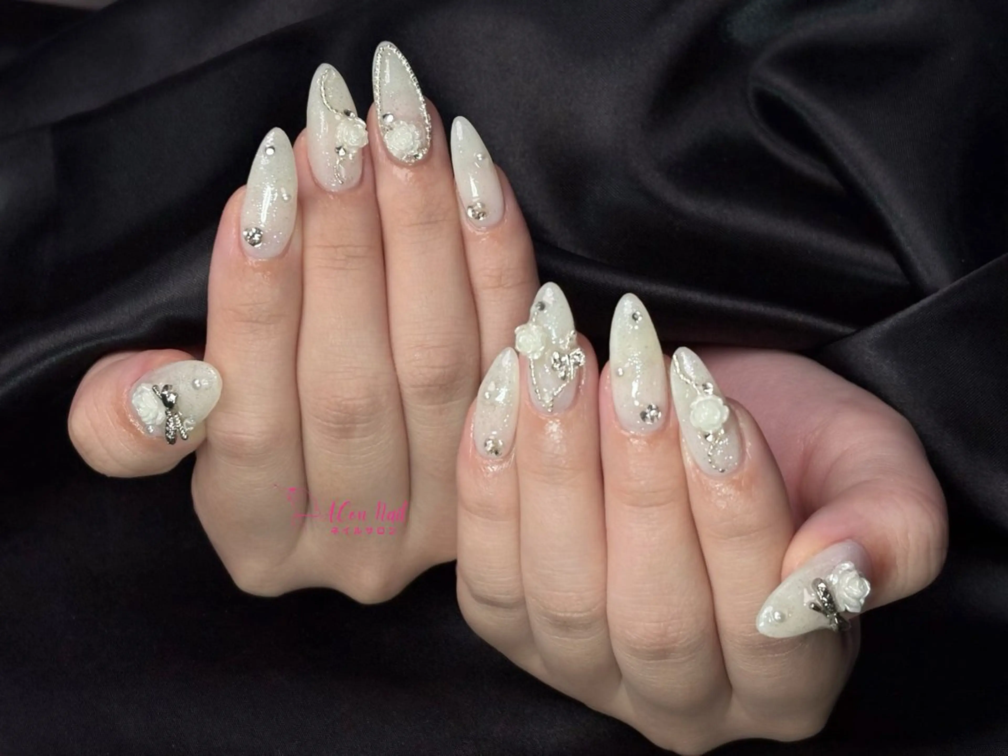 ネイル 桜ネイル 長さ出し フラワーネイル フレンチネイル ジェルネイル ハンドネイル ACon NailSalonのネイルデザイン