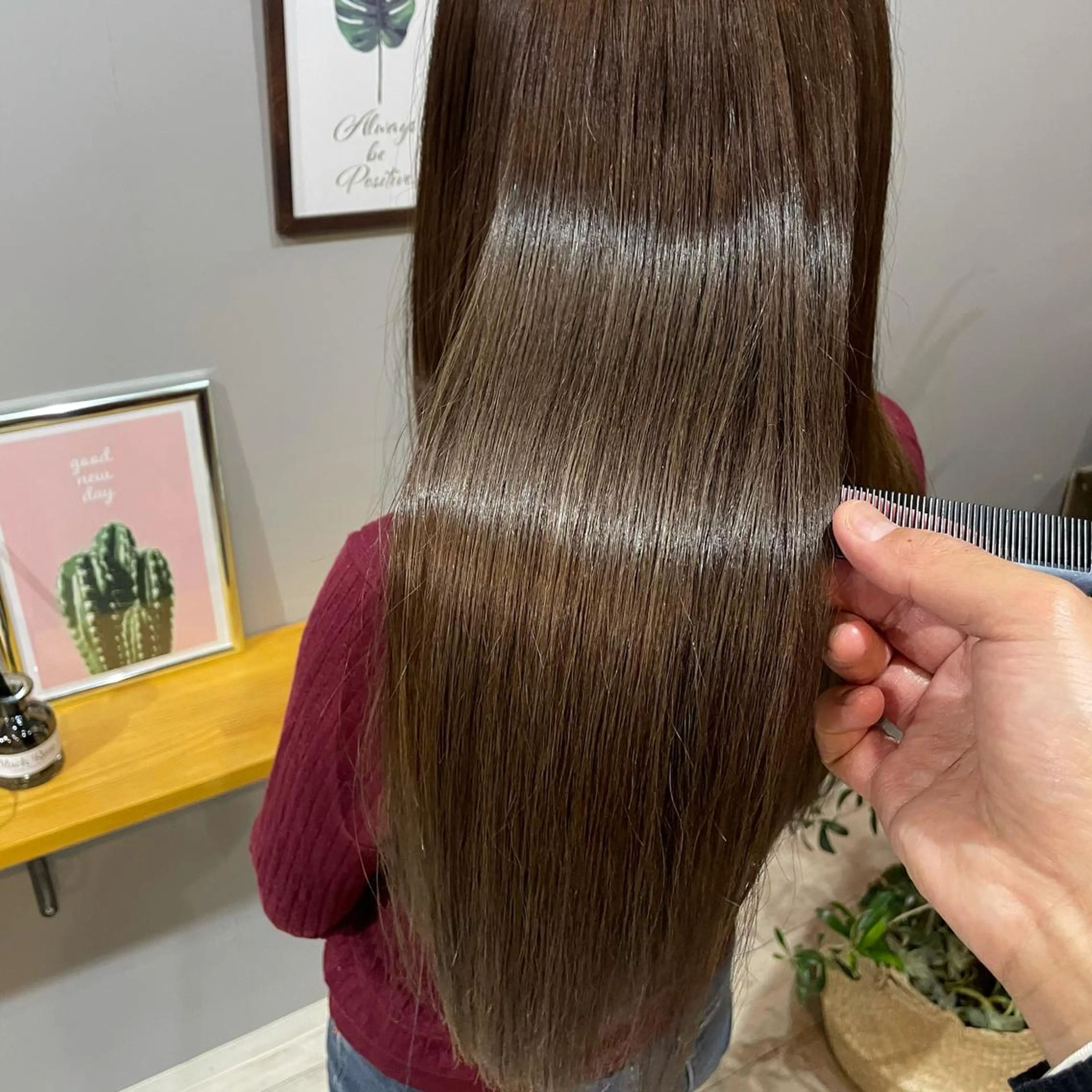 セミロング 渡辺俊介 暗髪カラー /美髪矯正/髪質改善のヘアスタイル