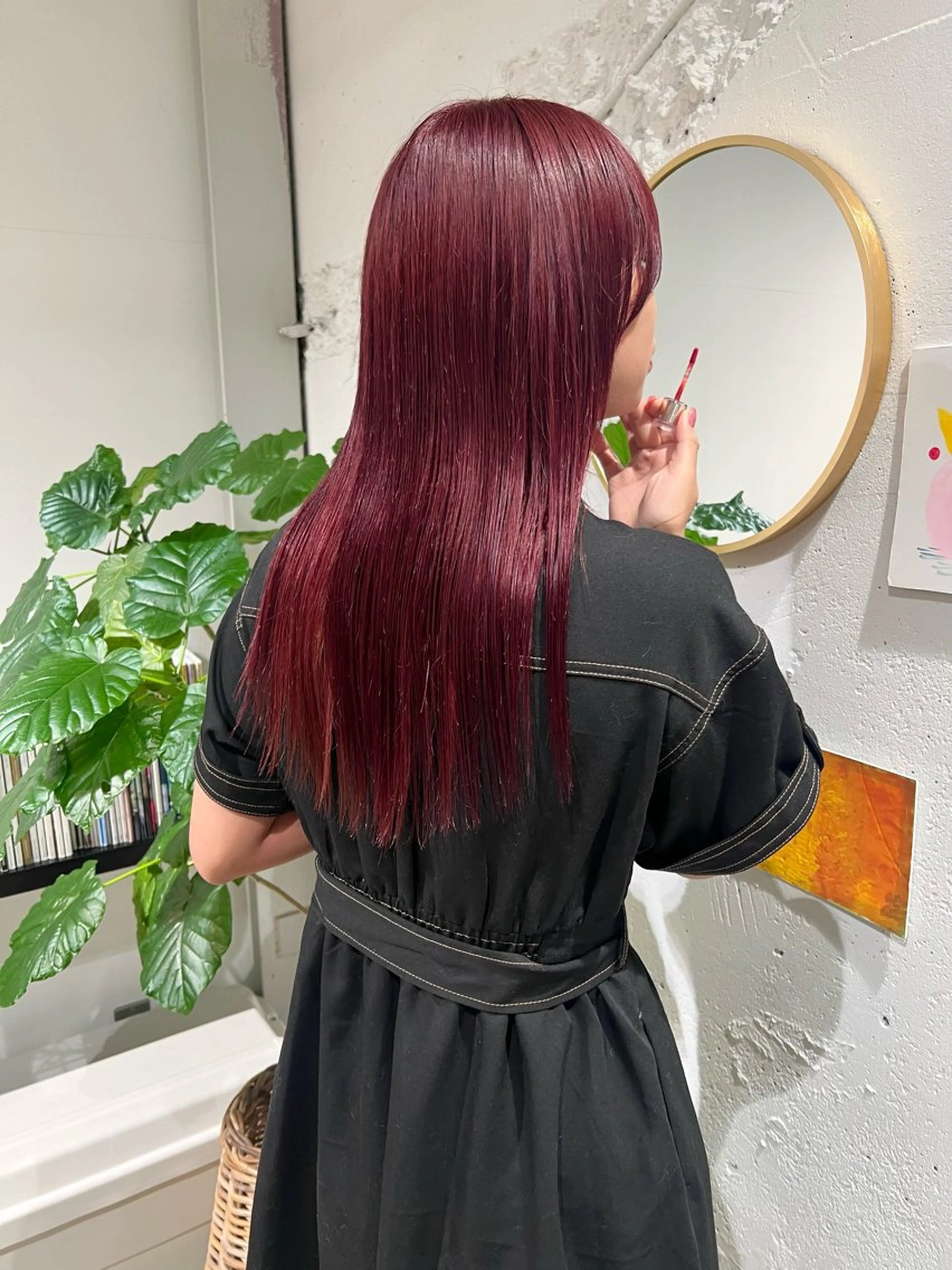 ロング カット ヘアカラー 石井 菜々のヘアスタイル