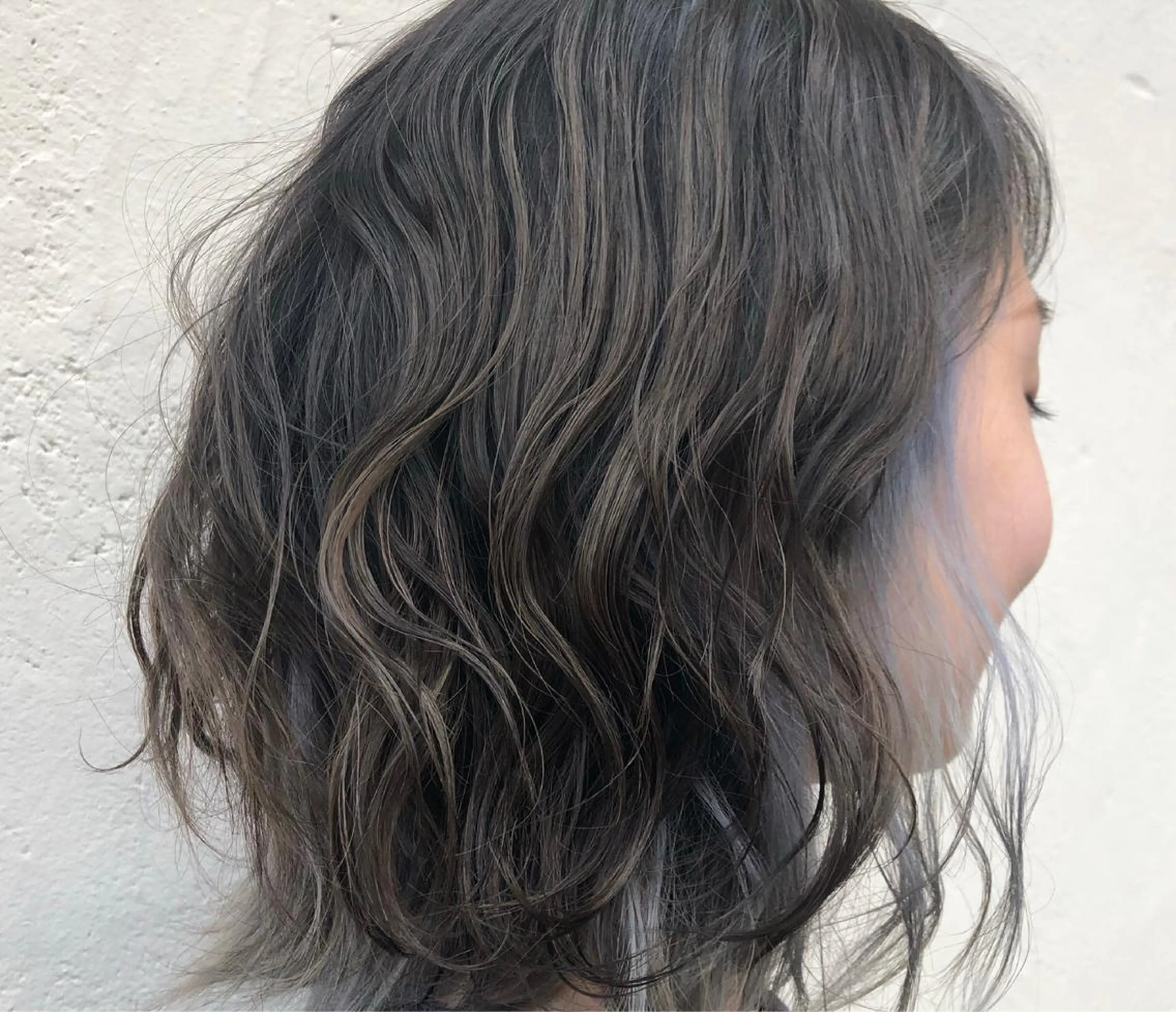 ショート カラー M. YURIのヘアスタイル