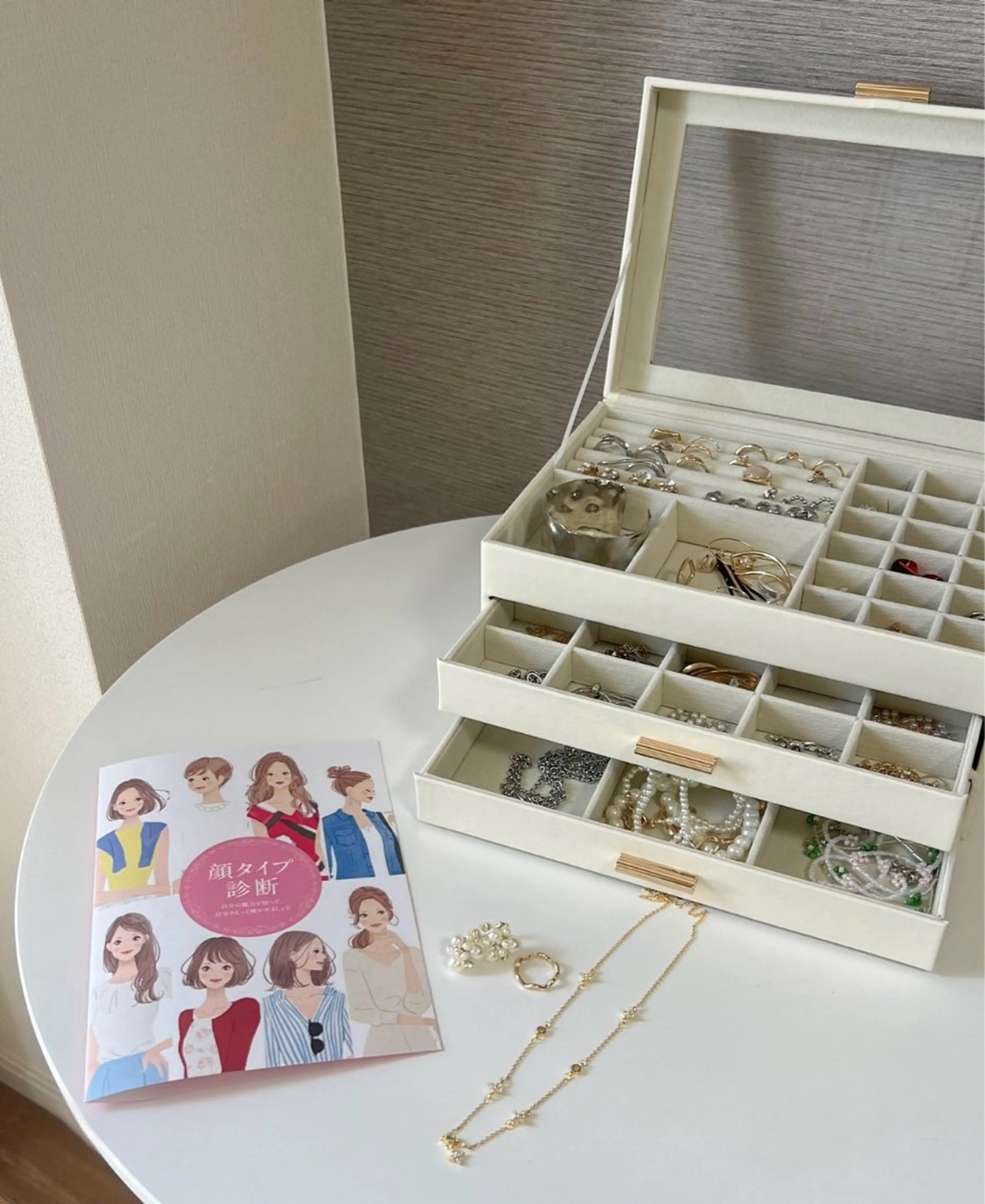 顔タイプ診断®︎【似合うファッションがわかる！】資料・アフターフォロー付✨の写真