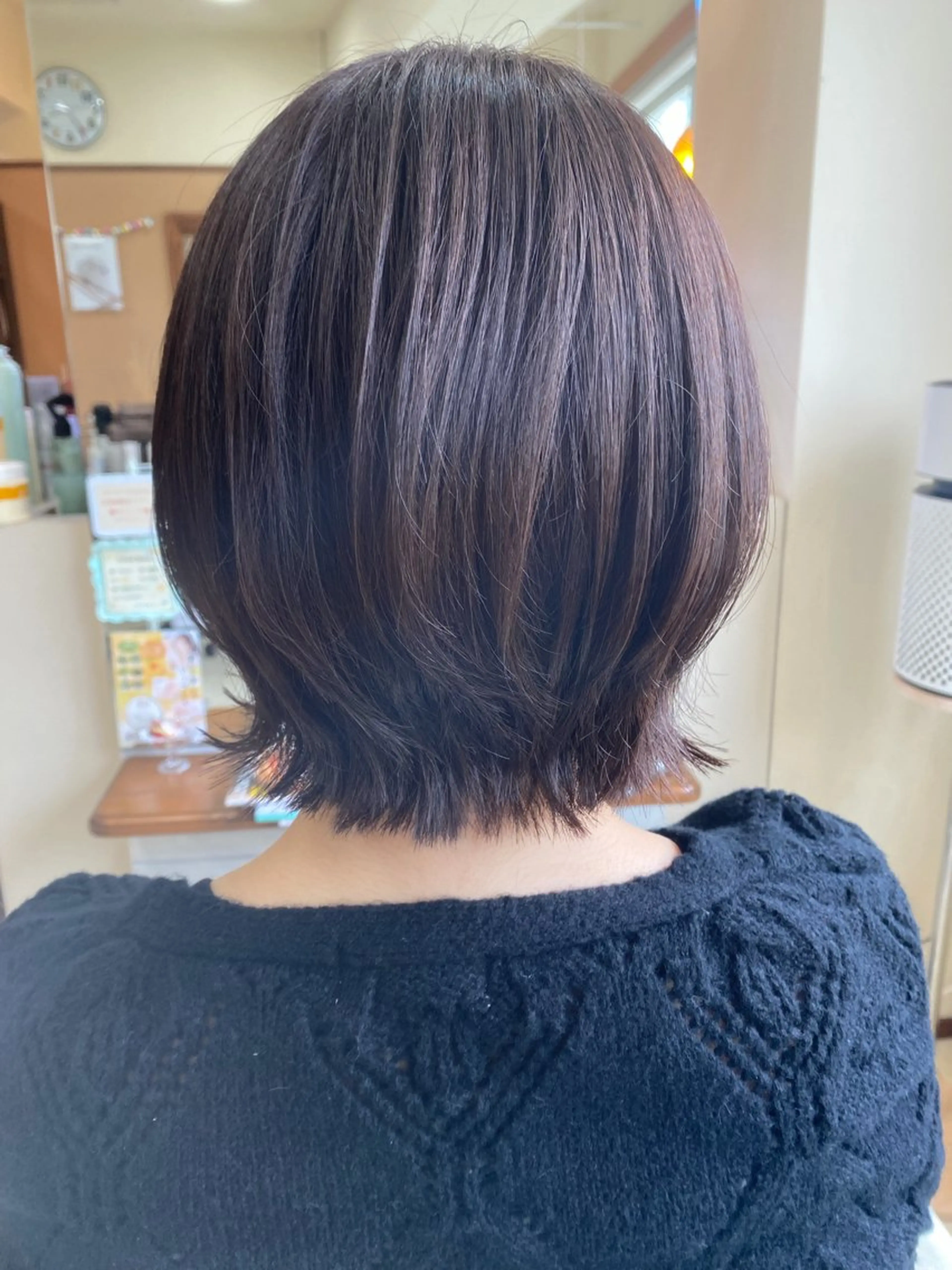 ミディアム アッシュ カット ヘアカラー トリートメント 美容室F i t✂️ ササキのヘアスタイル