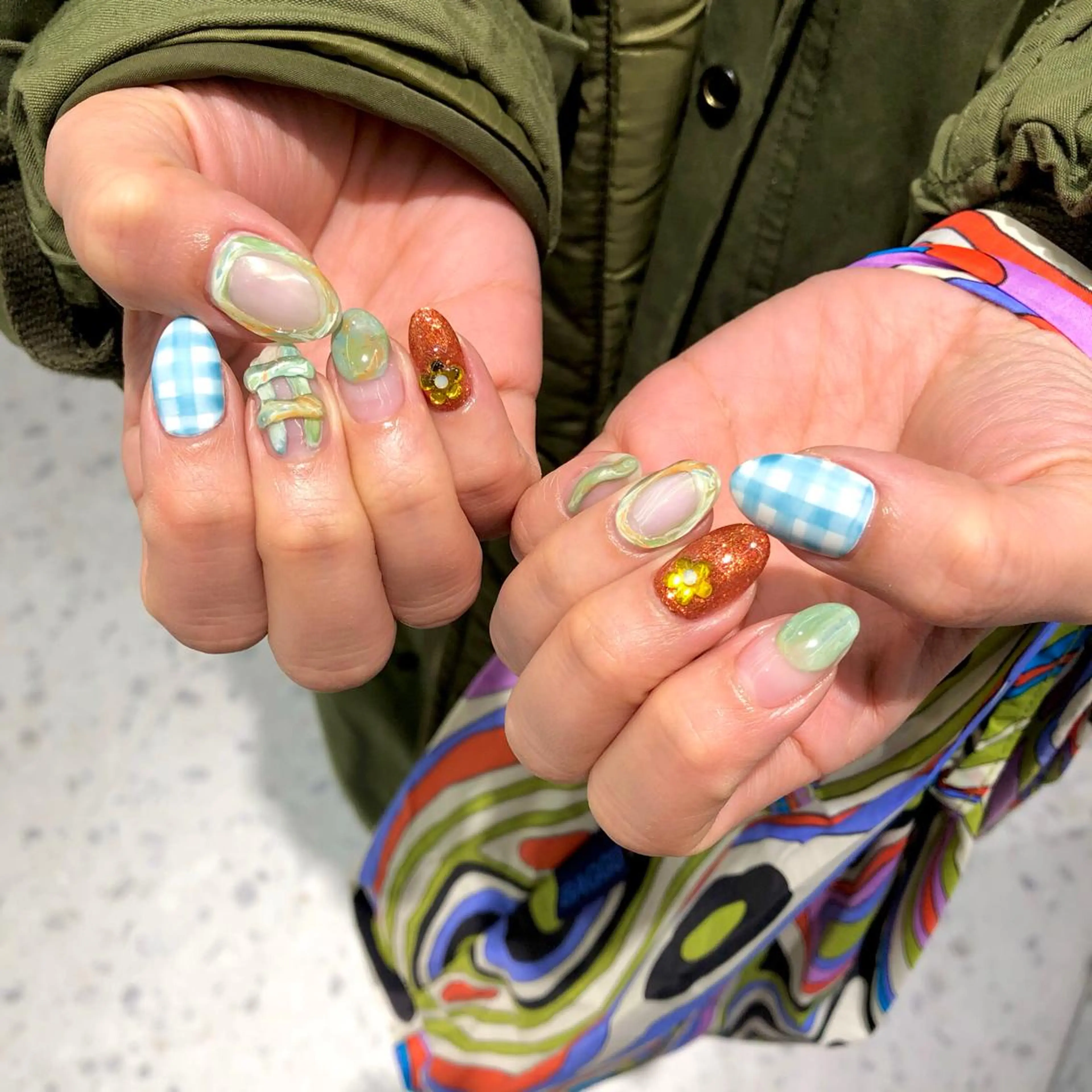 ネイル 春ネイル ハンドネイル 🧁🥕 asukaのネイルデザイン