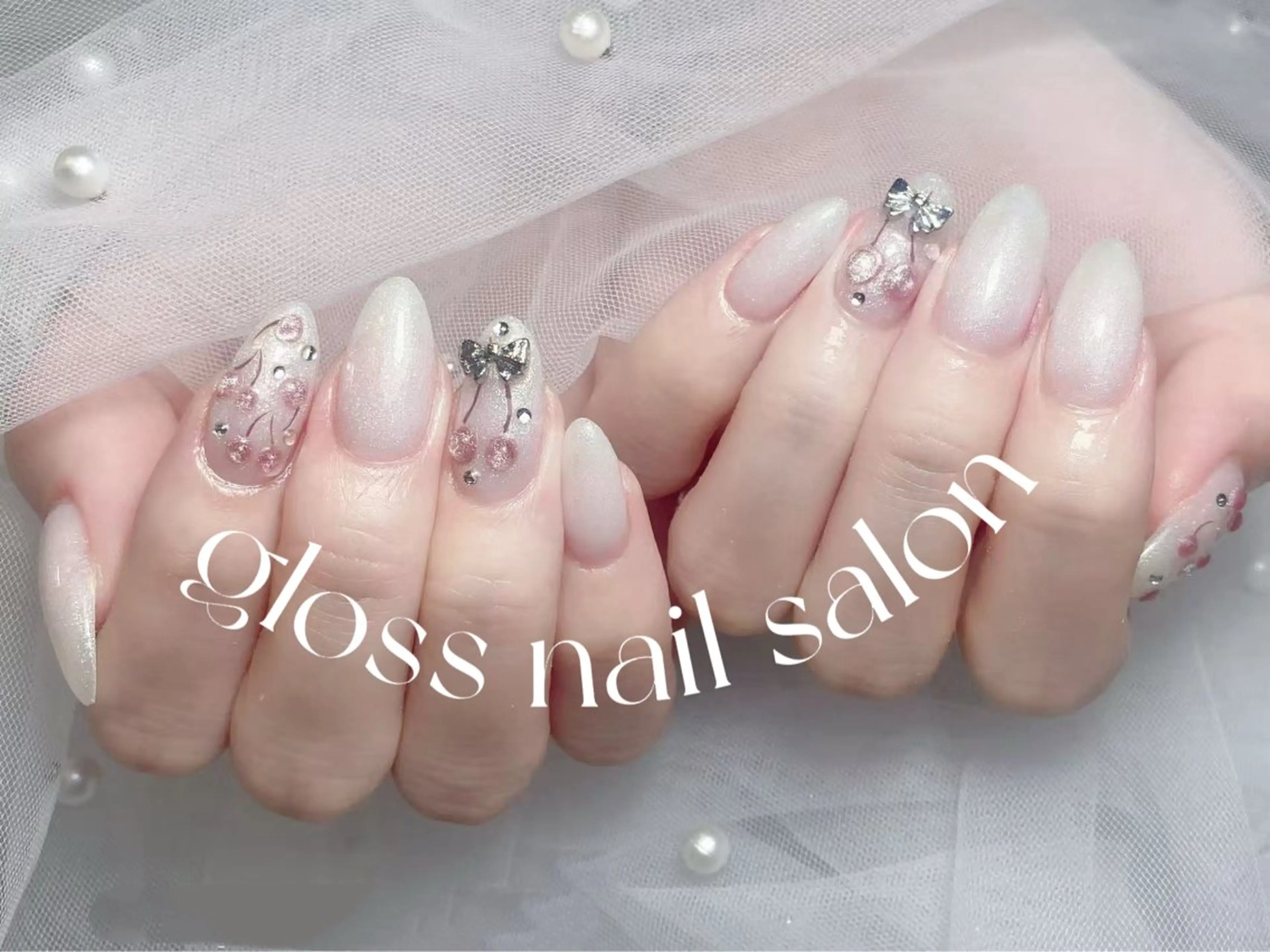 ネイル miho🍎 Gloss nailのネイルデザイン