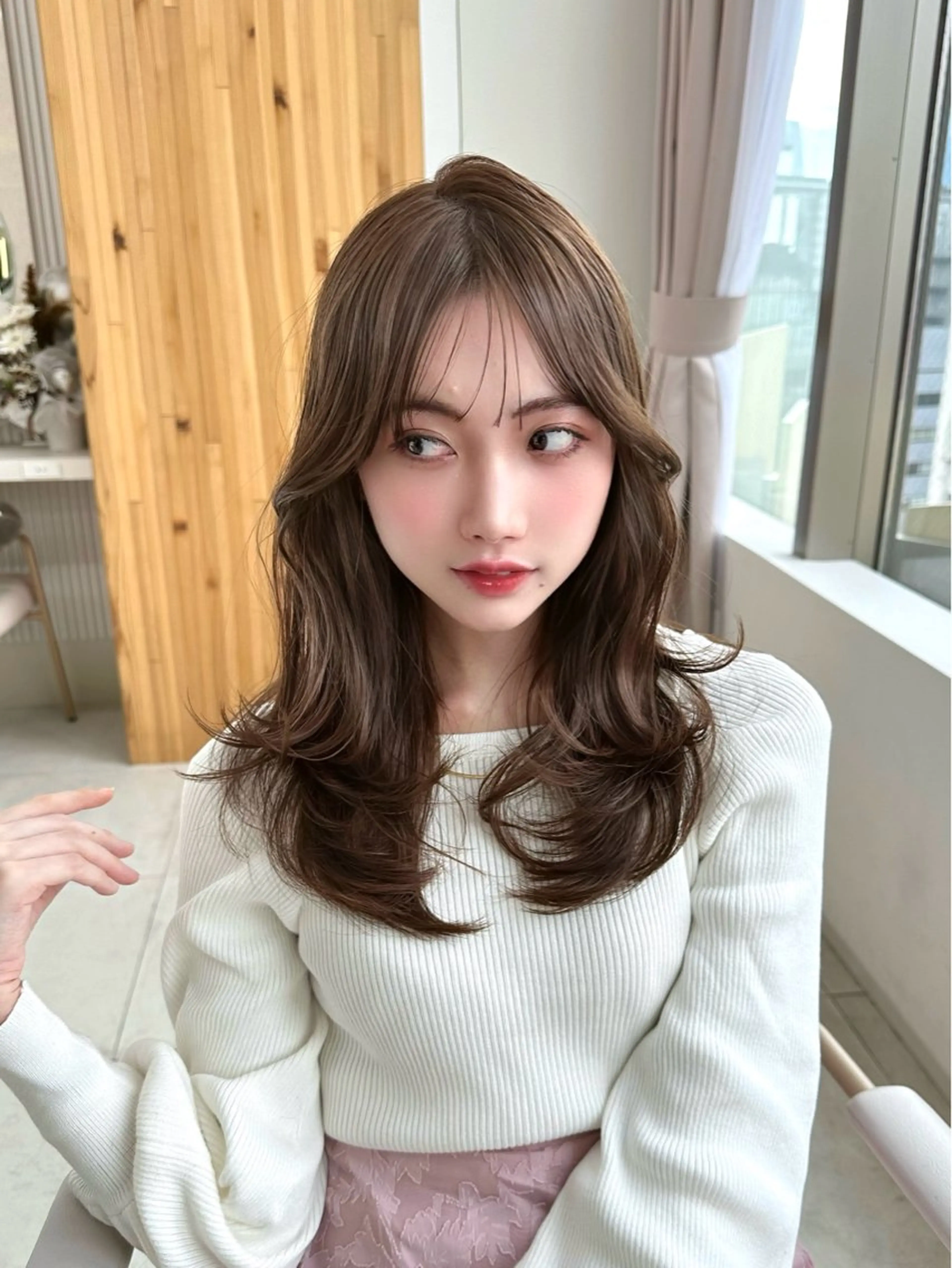 セミロング カラー 🇰🇷韓国風くびれ ヘア🇰🇷中村優大のヘアスタイル