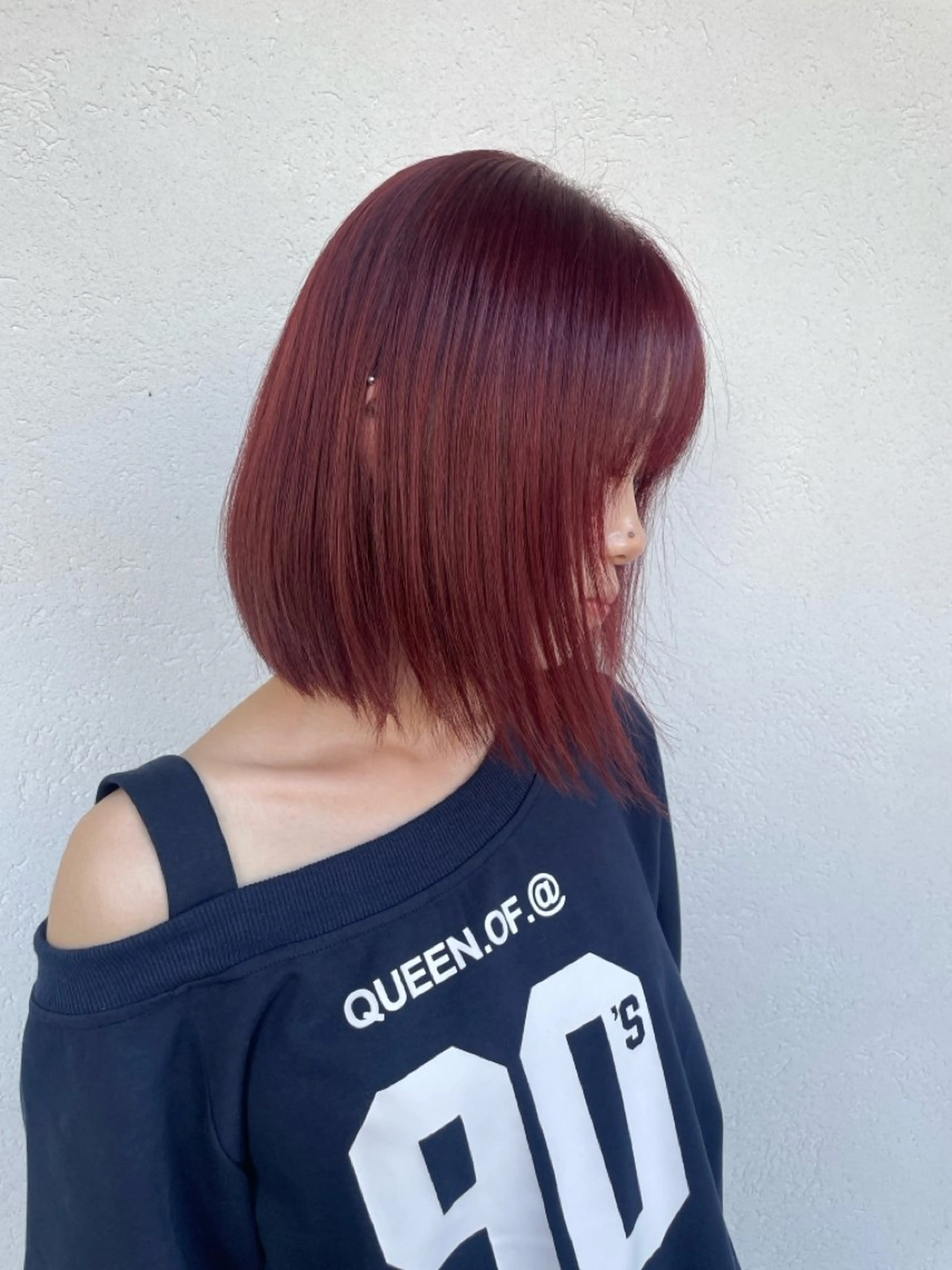 ミディアム ボブ イルミナカラー/レイ ヤーカット/三好春奈のヘアスタイル