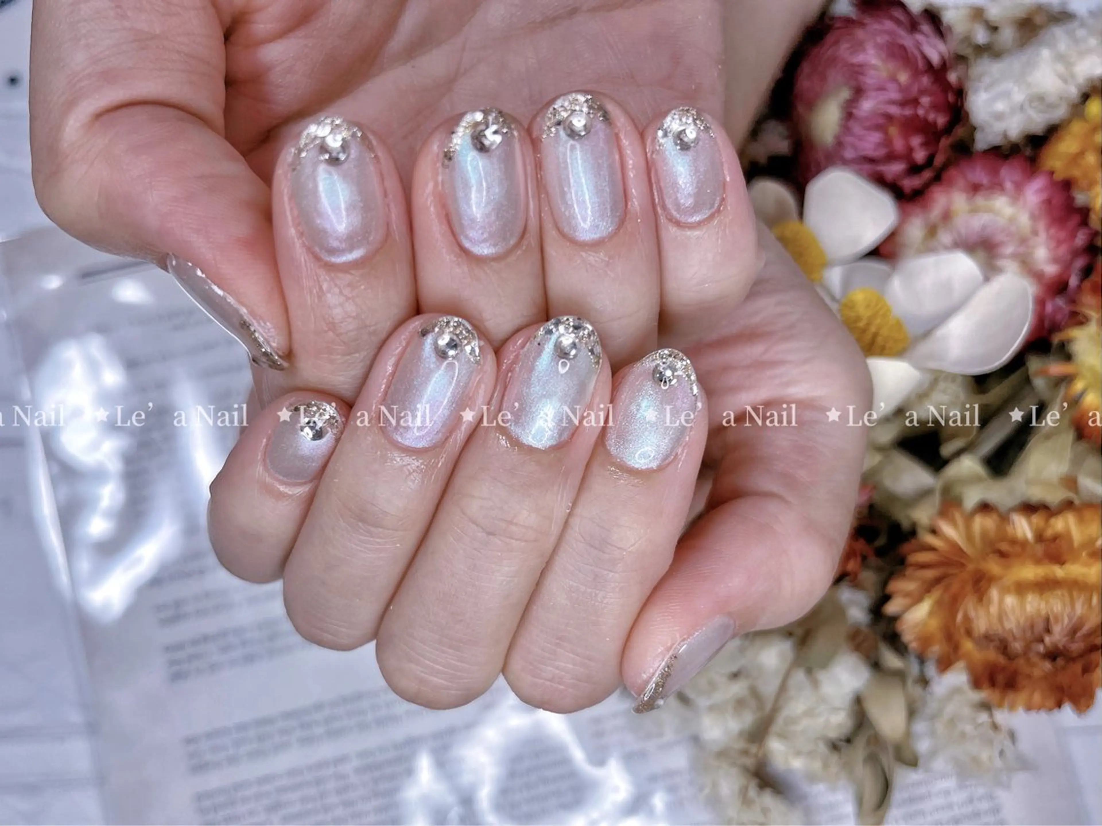 ミディアム カラー ネイル Le’a NailSalonのネイルデザイン
