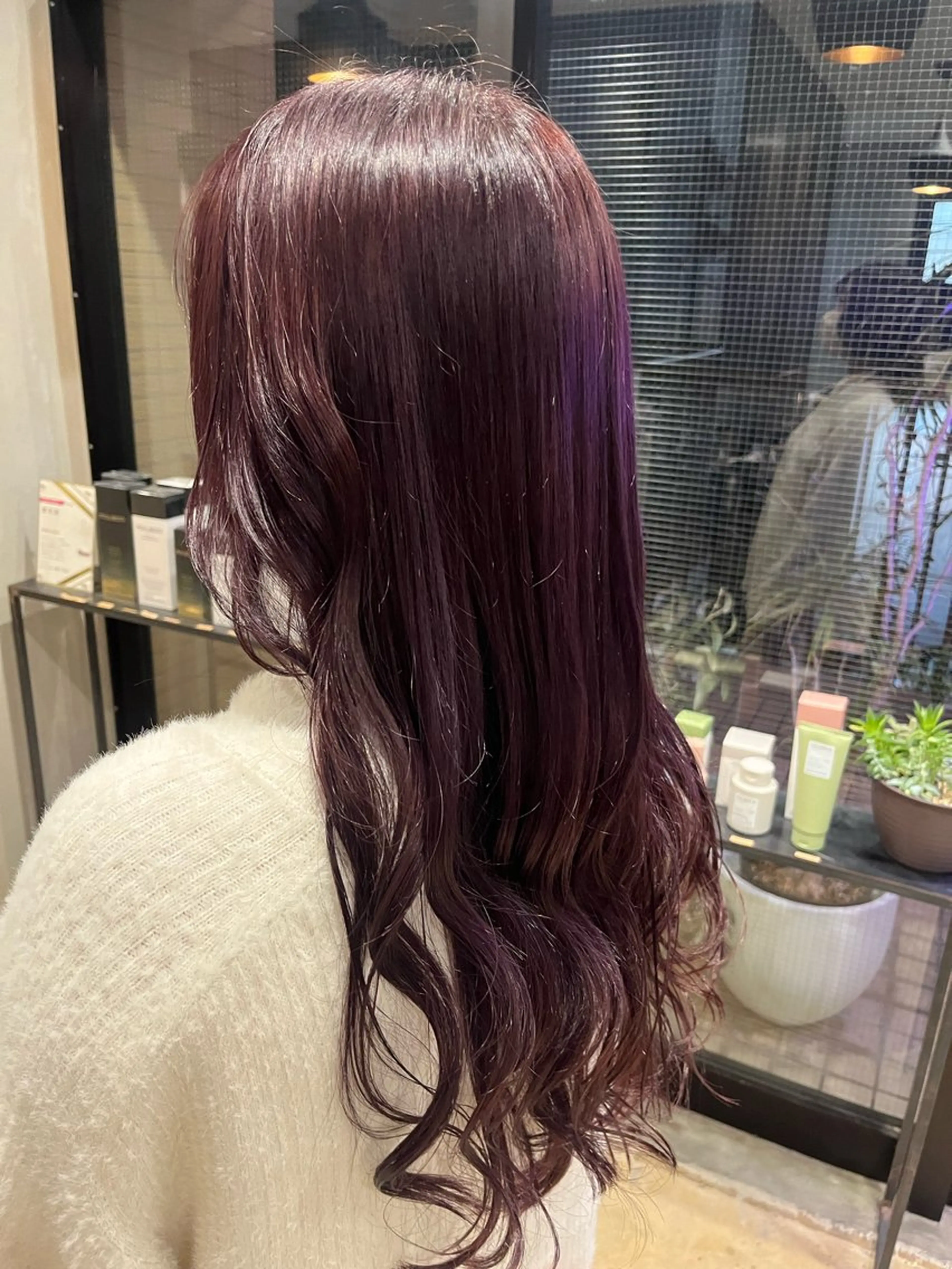 ロング カラー ヘアアレンジ ブリーチ ダブルカラー ピンクカラー バイオレットカラー みわ/博多 ブリーチ/メンズヘアのヘアスタイル