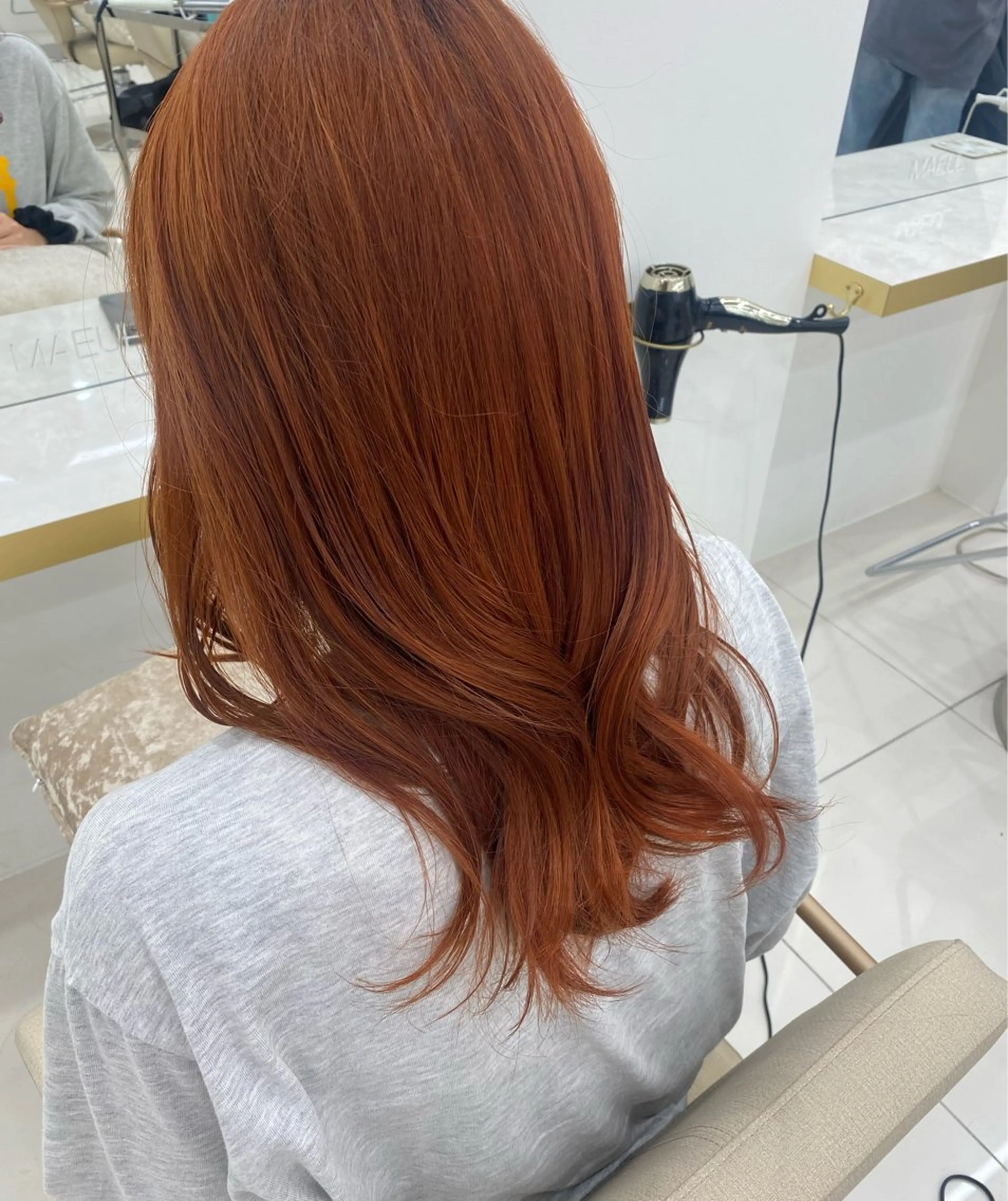 セミロング ami 大人モテ/レイヤーのヘアスタイル